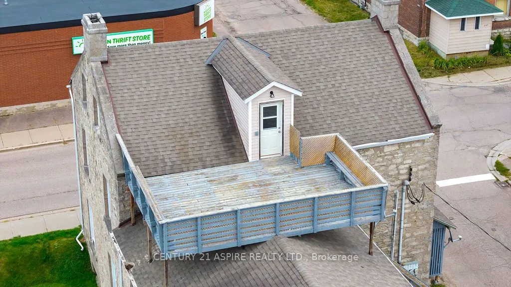 156 Mackay Street