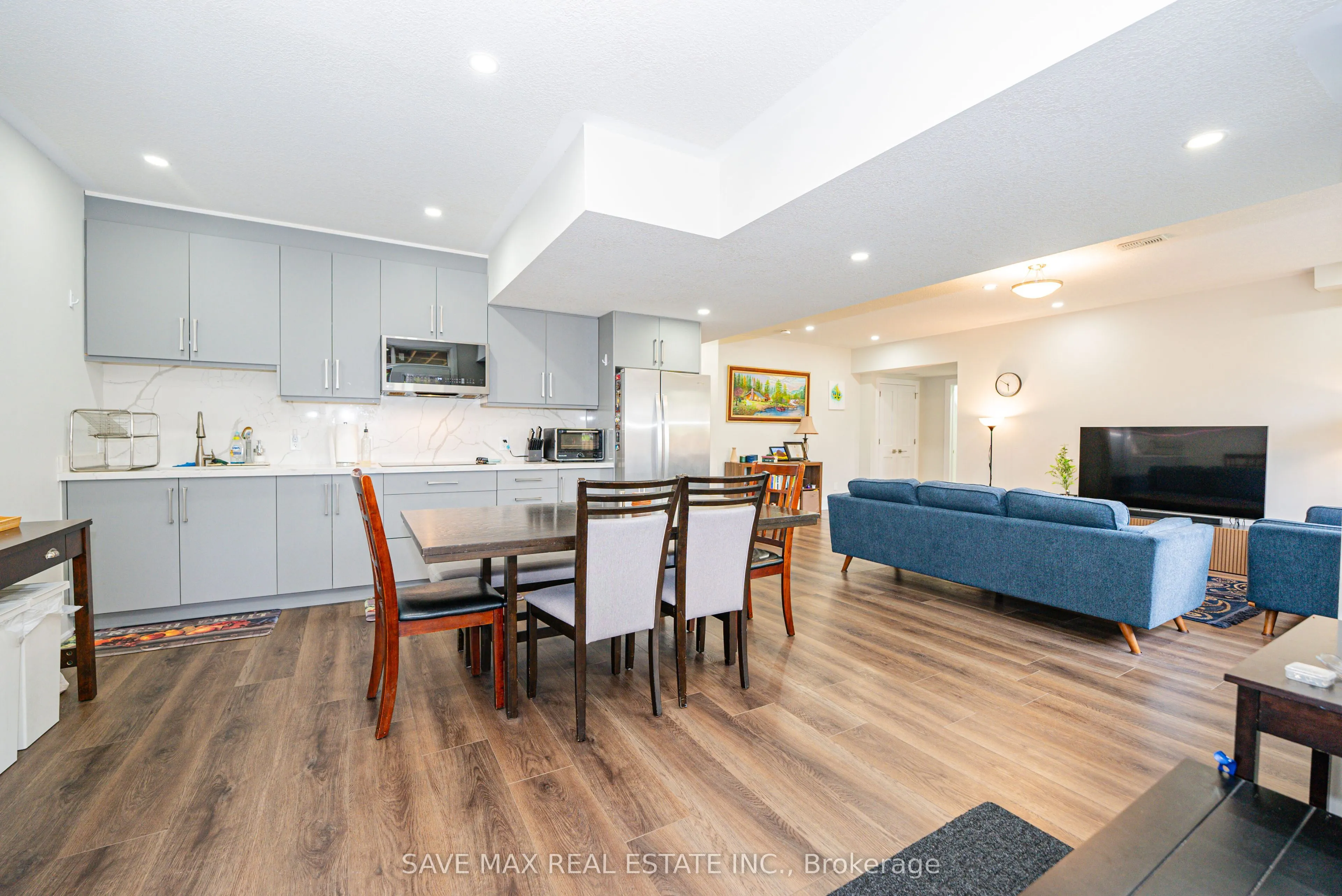 26 Falconridge Drive