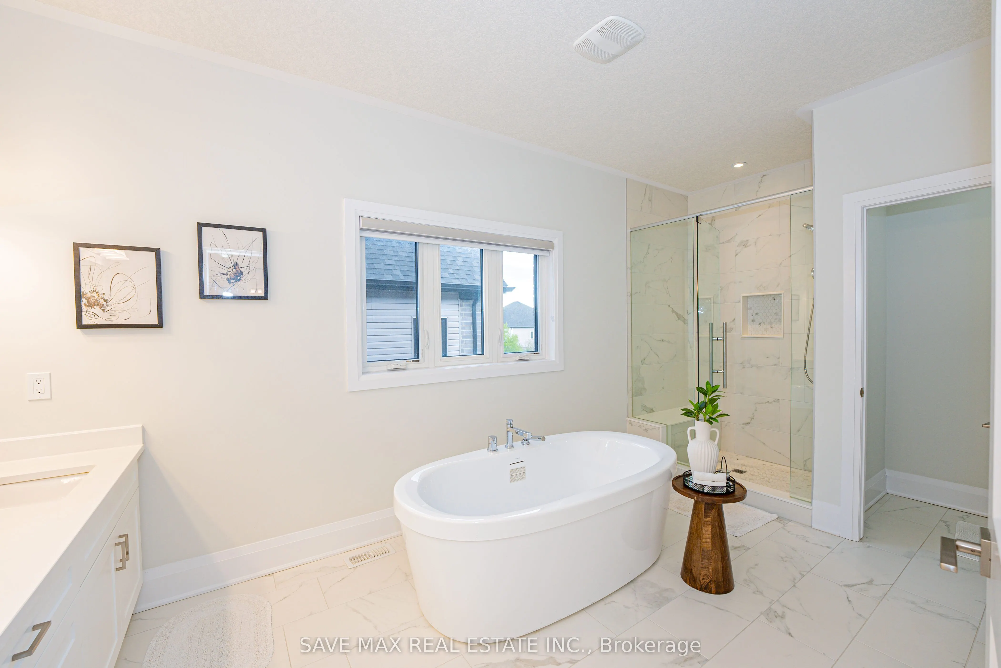 26 Falconridge Drive