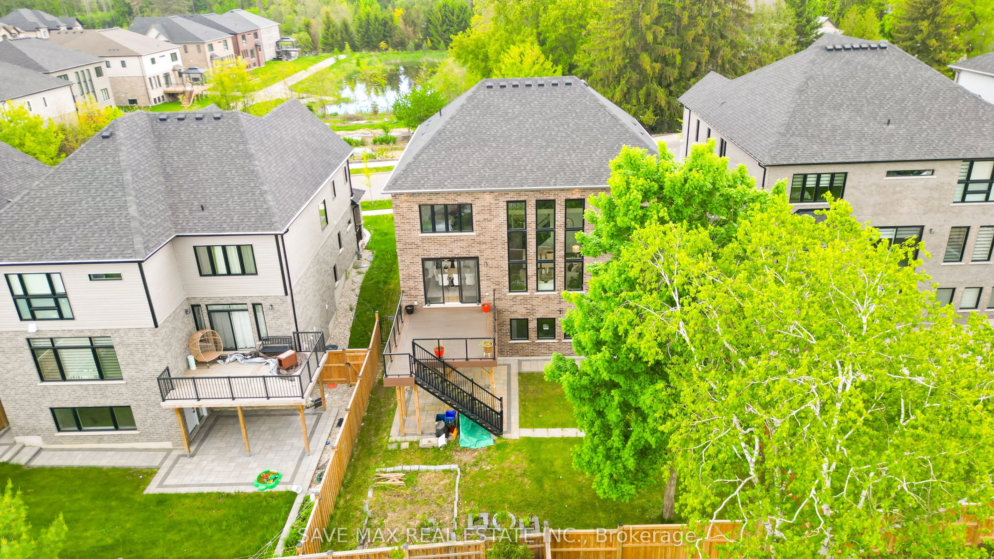 26 Falconridge Drive