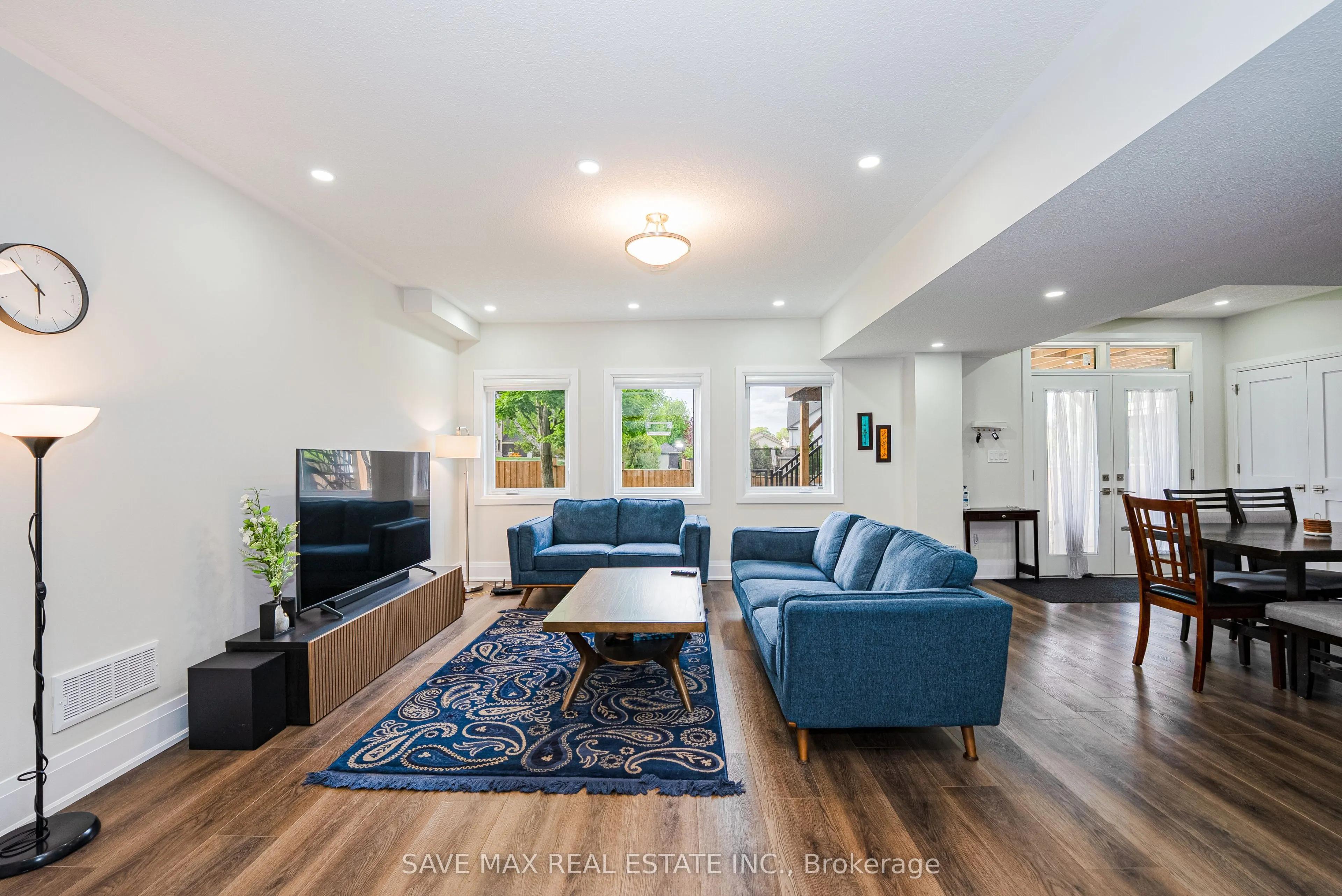 26 Falconridge Drive