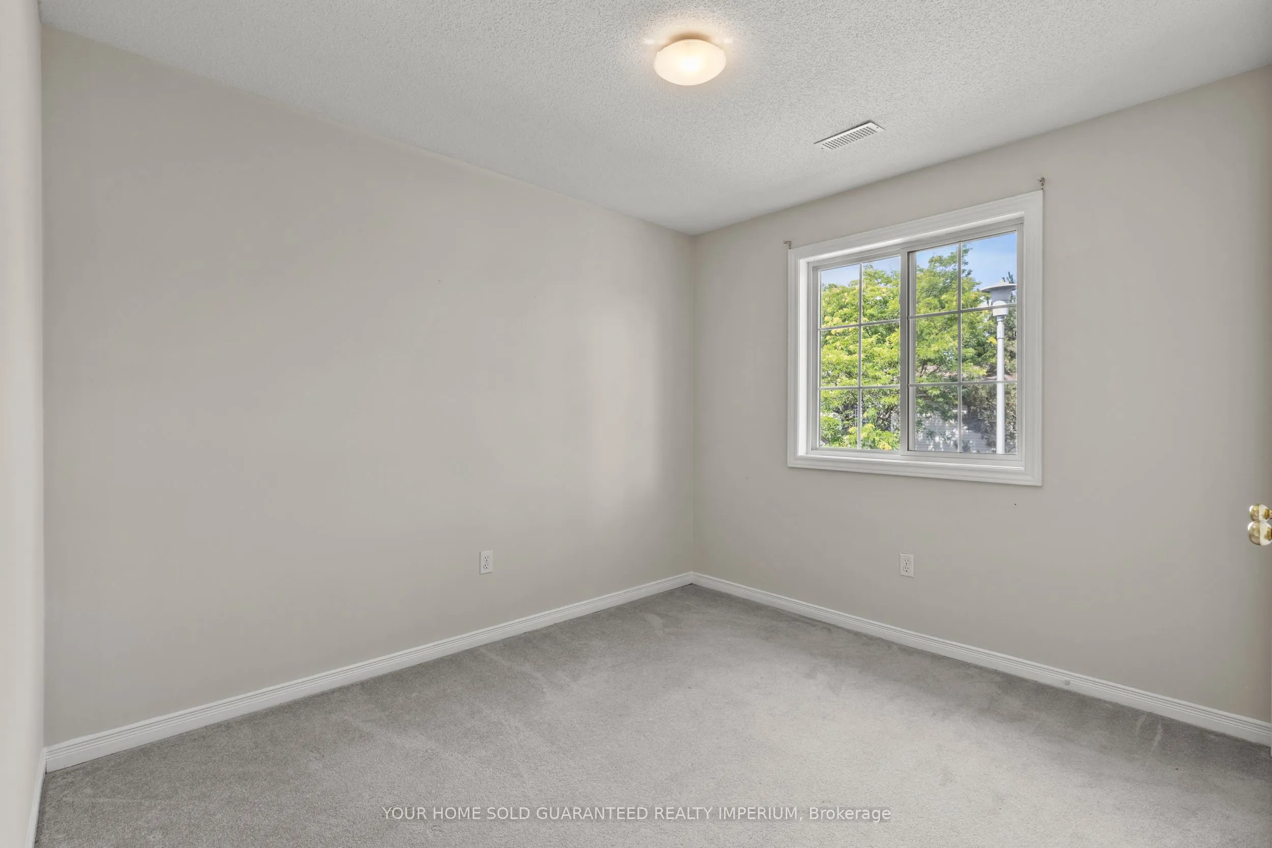 996 Rymal Road E, #14