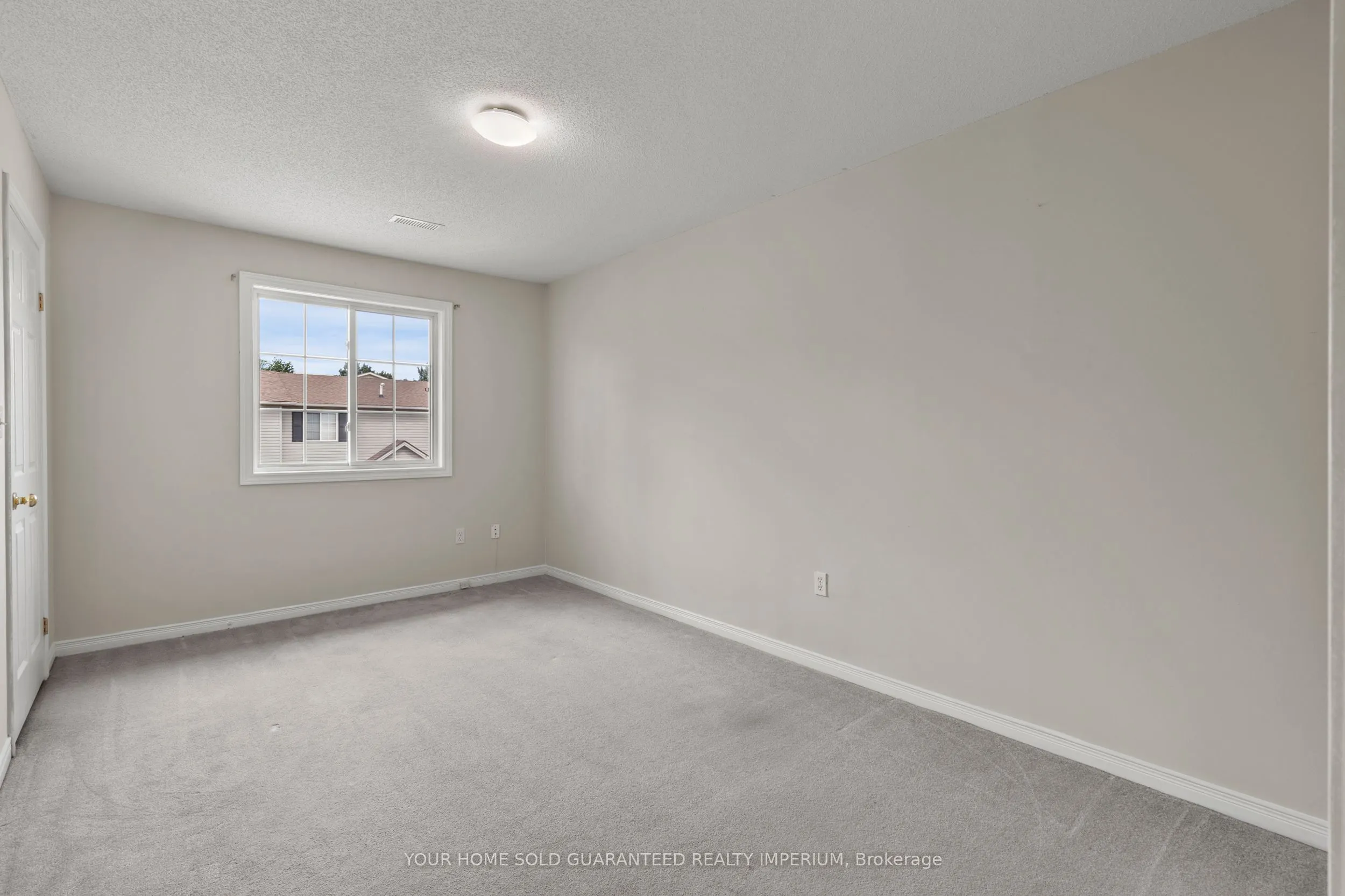 996 Rymal Road E, #14