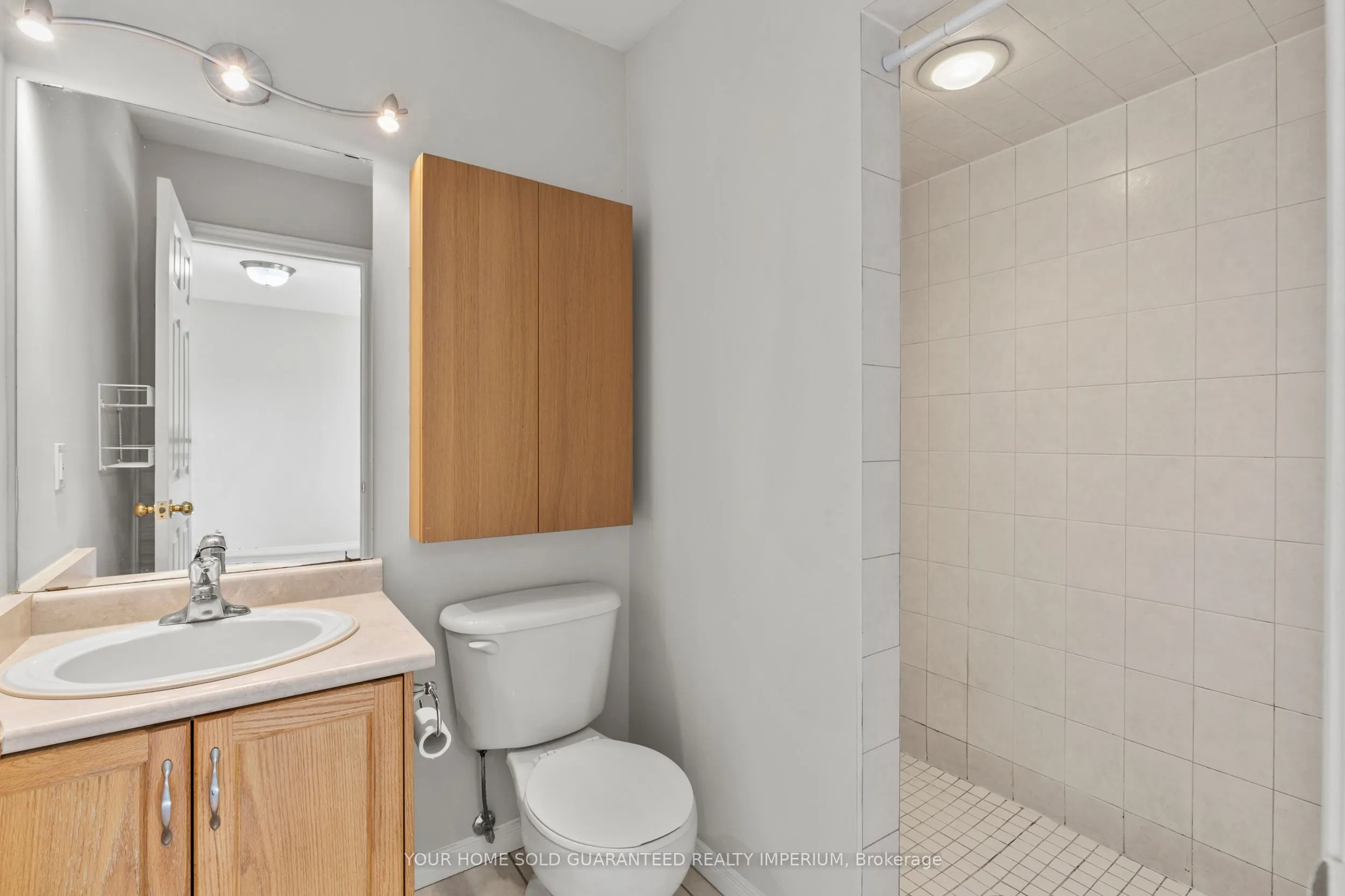 996 Rymal Road E, #14