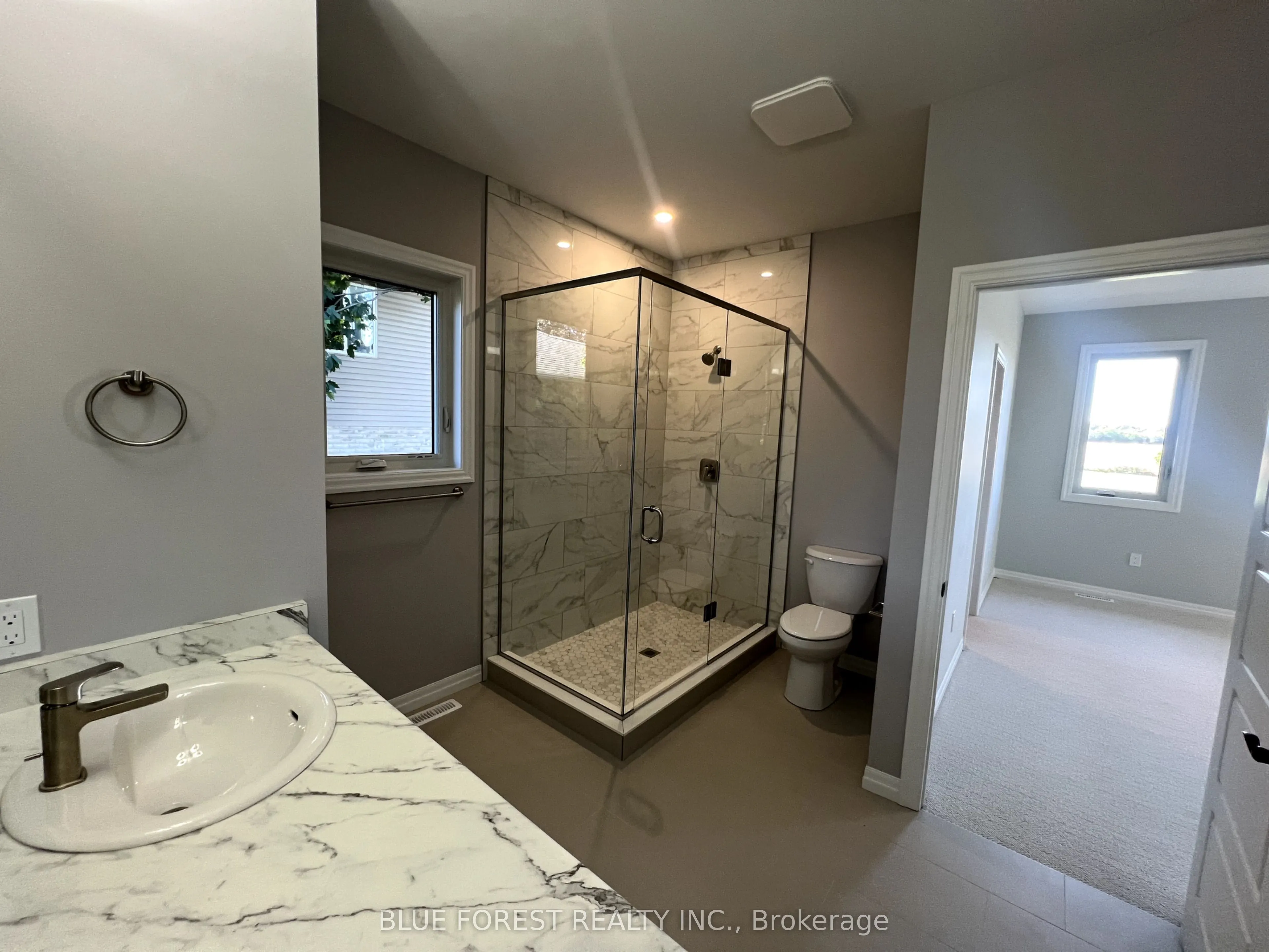 218 Snyders Avenue