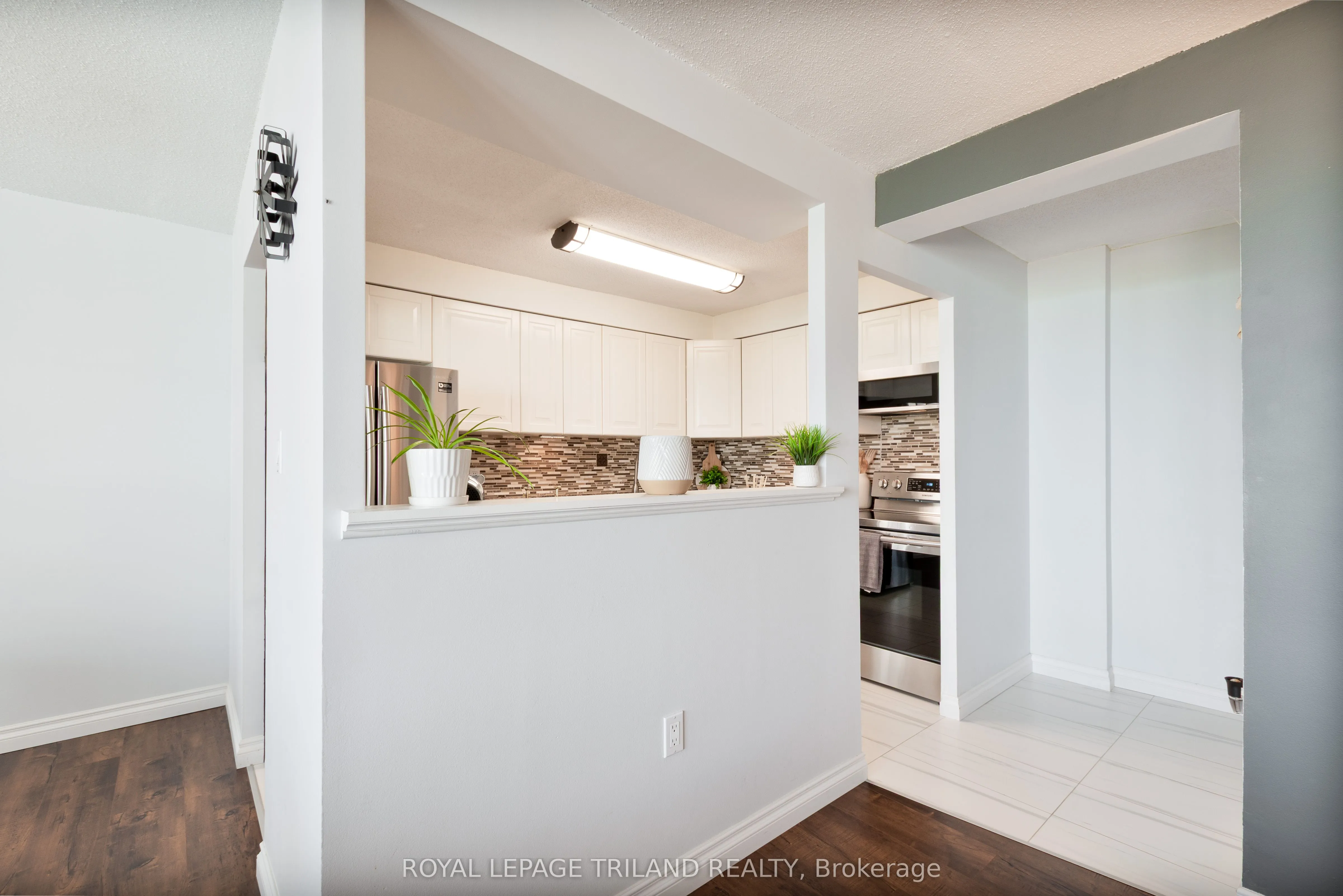 323 Colborne Street, #2703