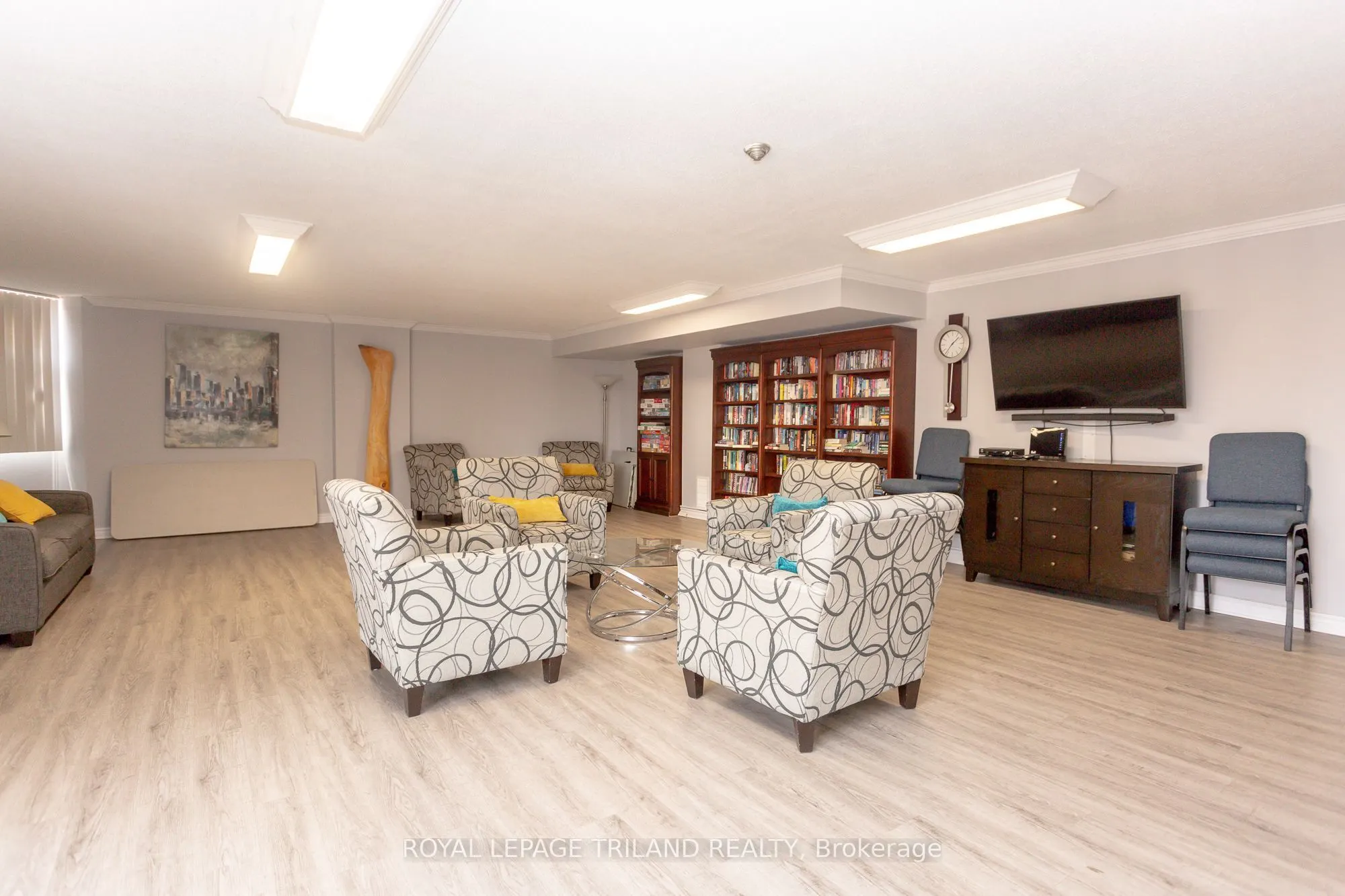 323 Colborne Street, #2703