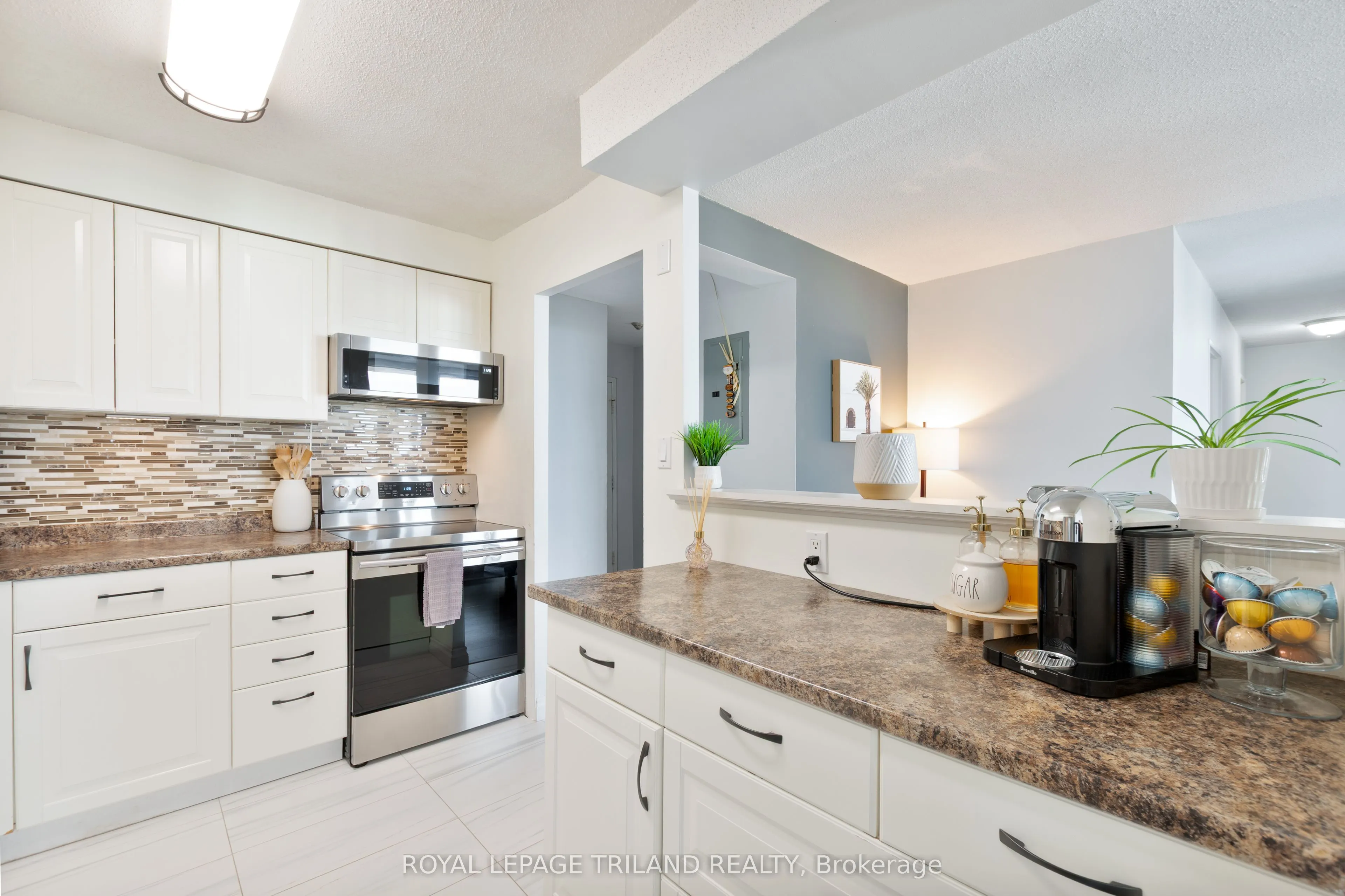 323 Colborne Street, #2703