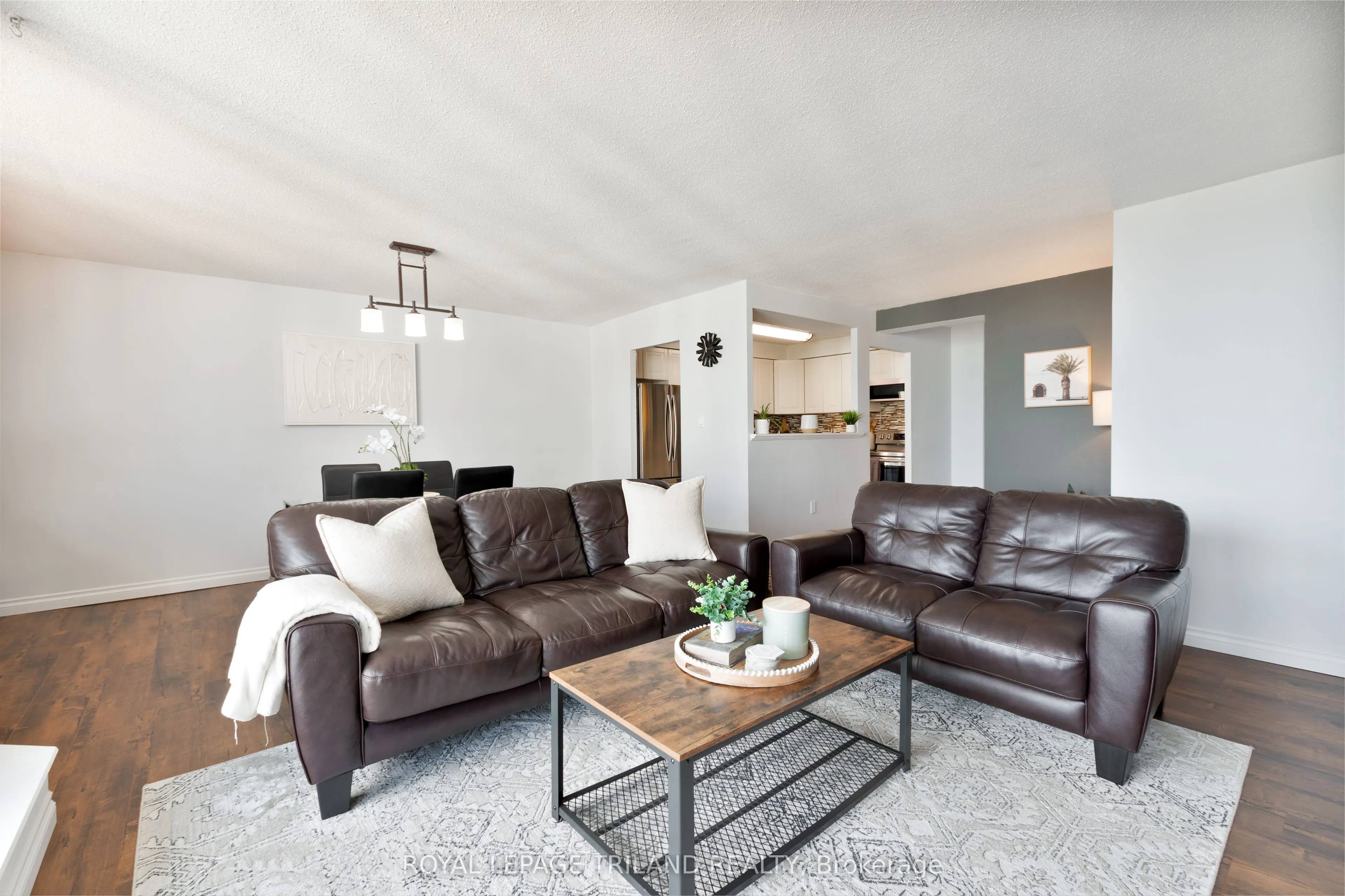 323 Colborne Street, #2703