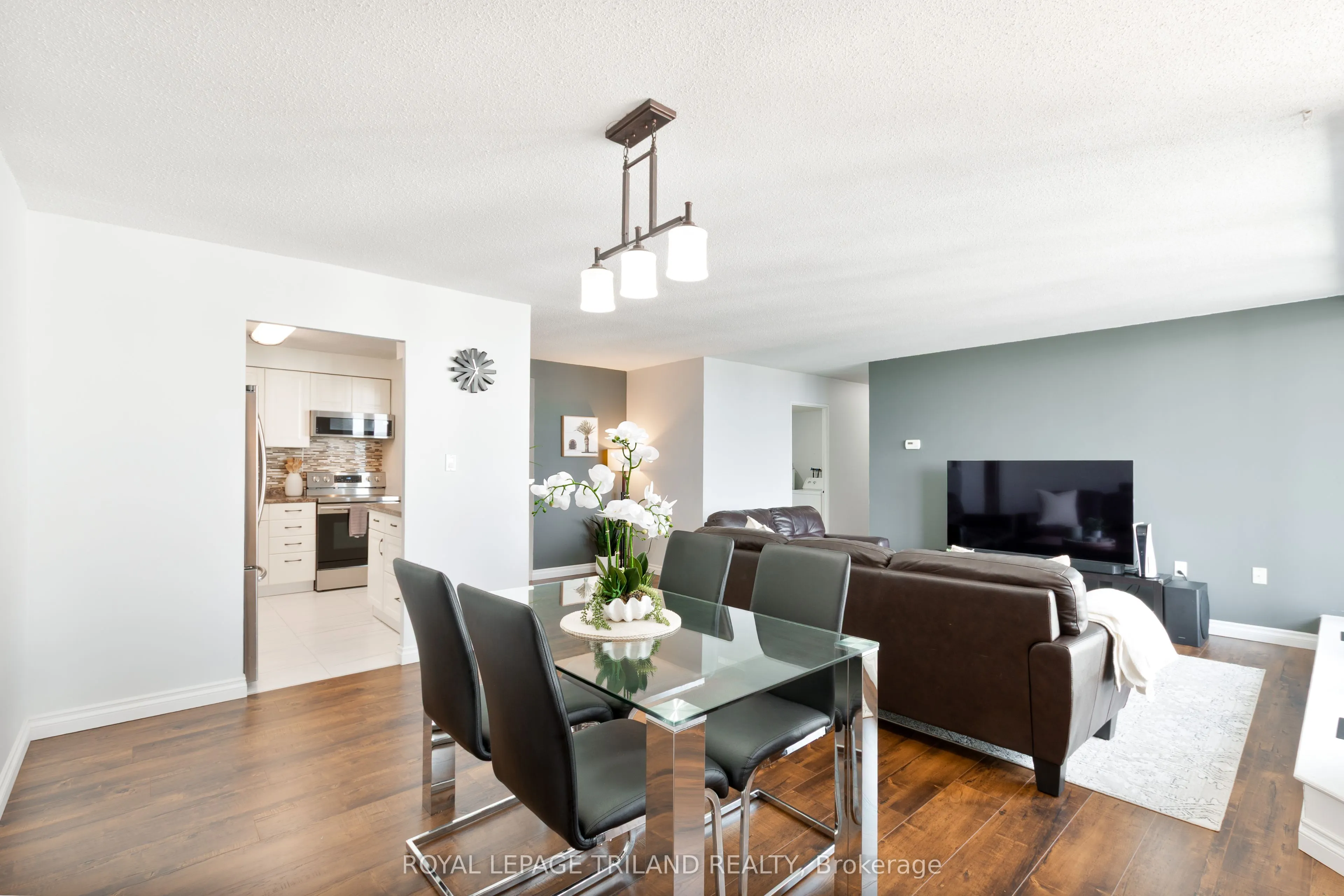 323 Colborne Street, #2703