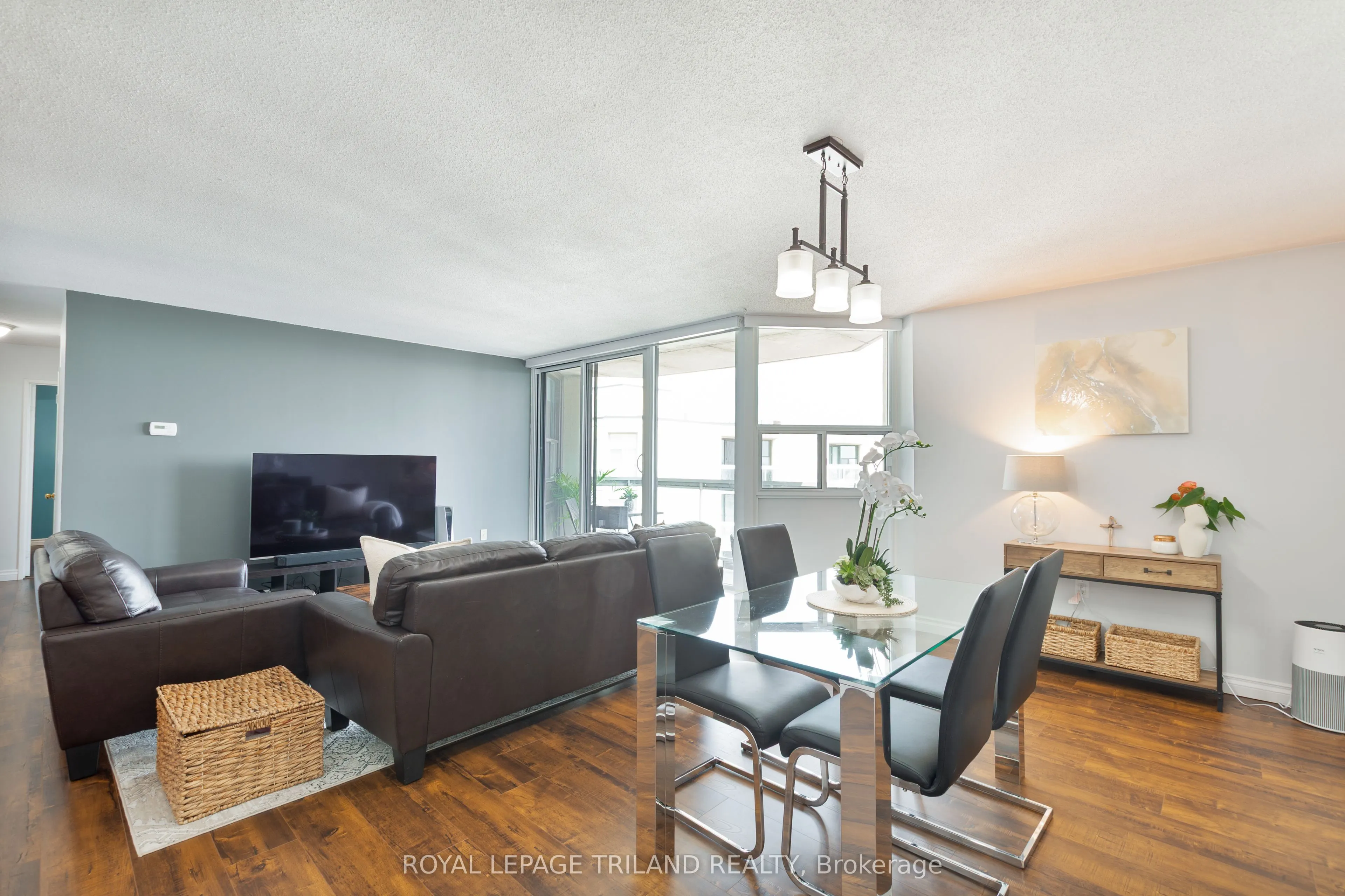 323 Colborne Street, #2703