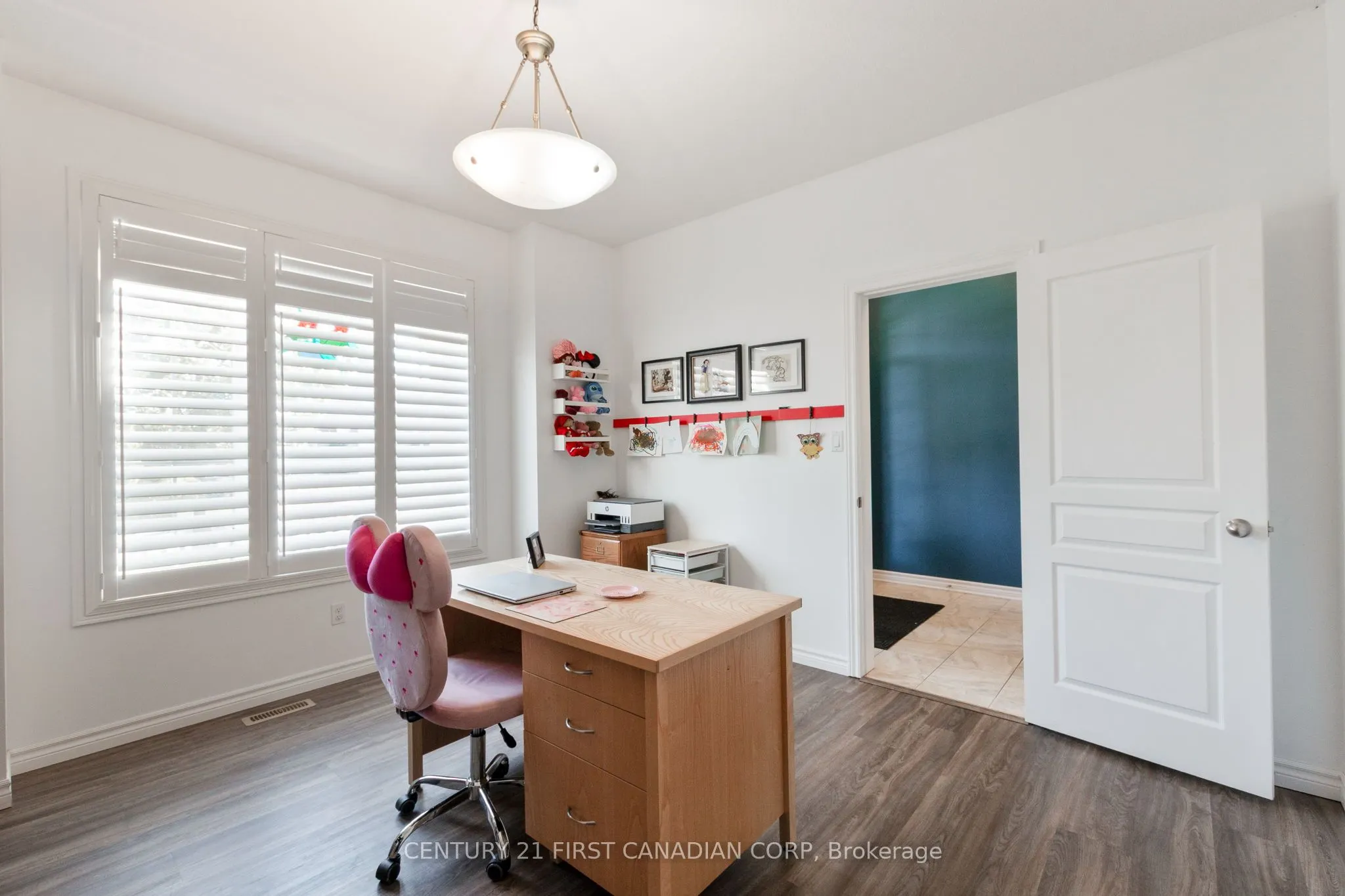 6 Noble Lane