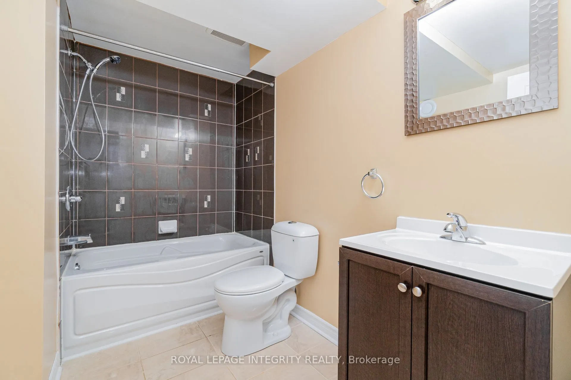 112 Dunforest Terrace