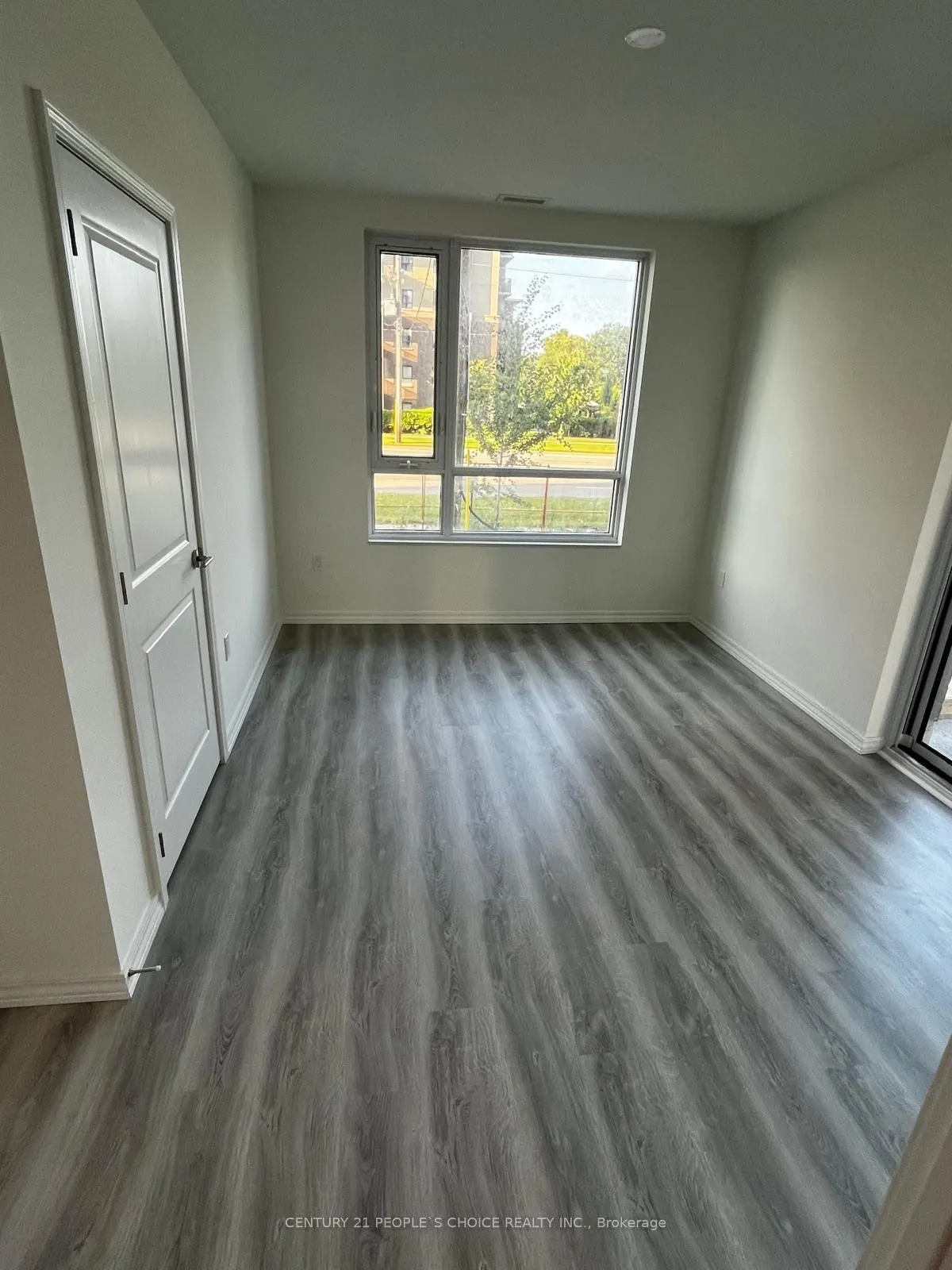 181 Elmira Road S, #103 B