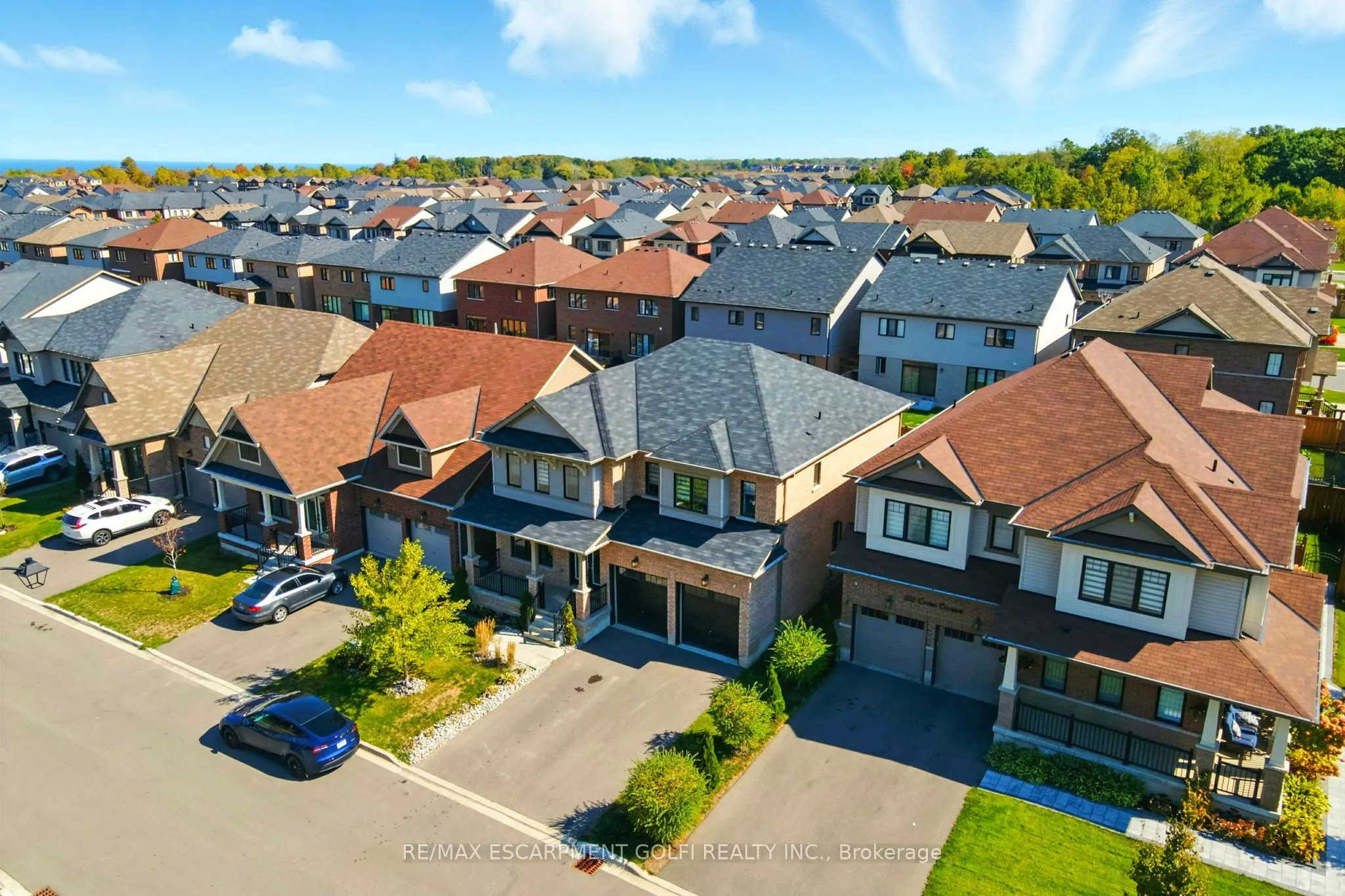 126 CACTUS Crescent