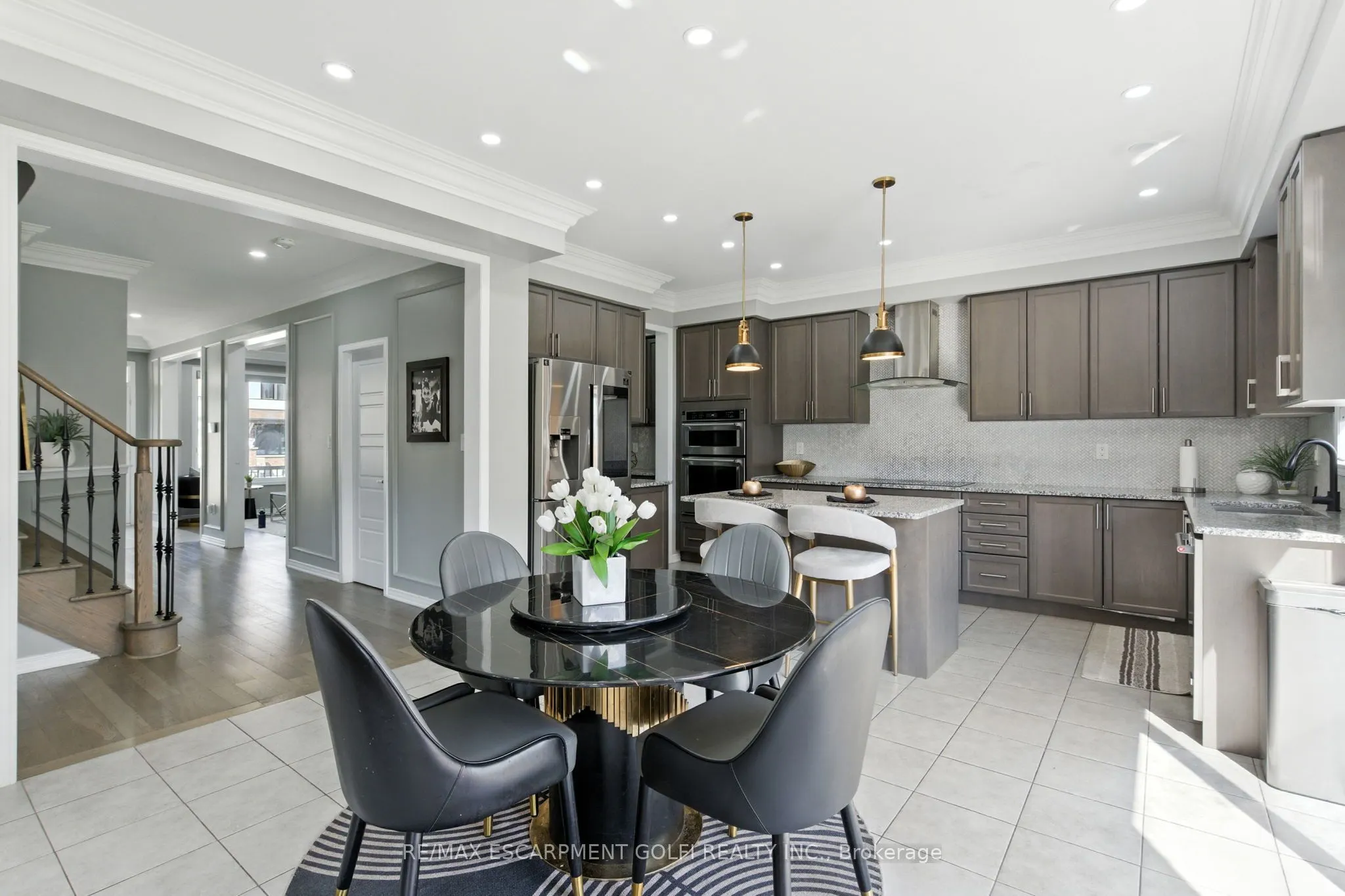 126 CACTUS Crescent