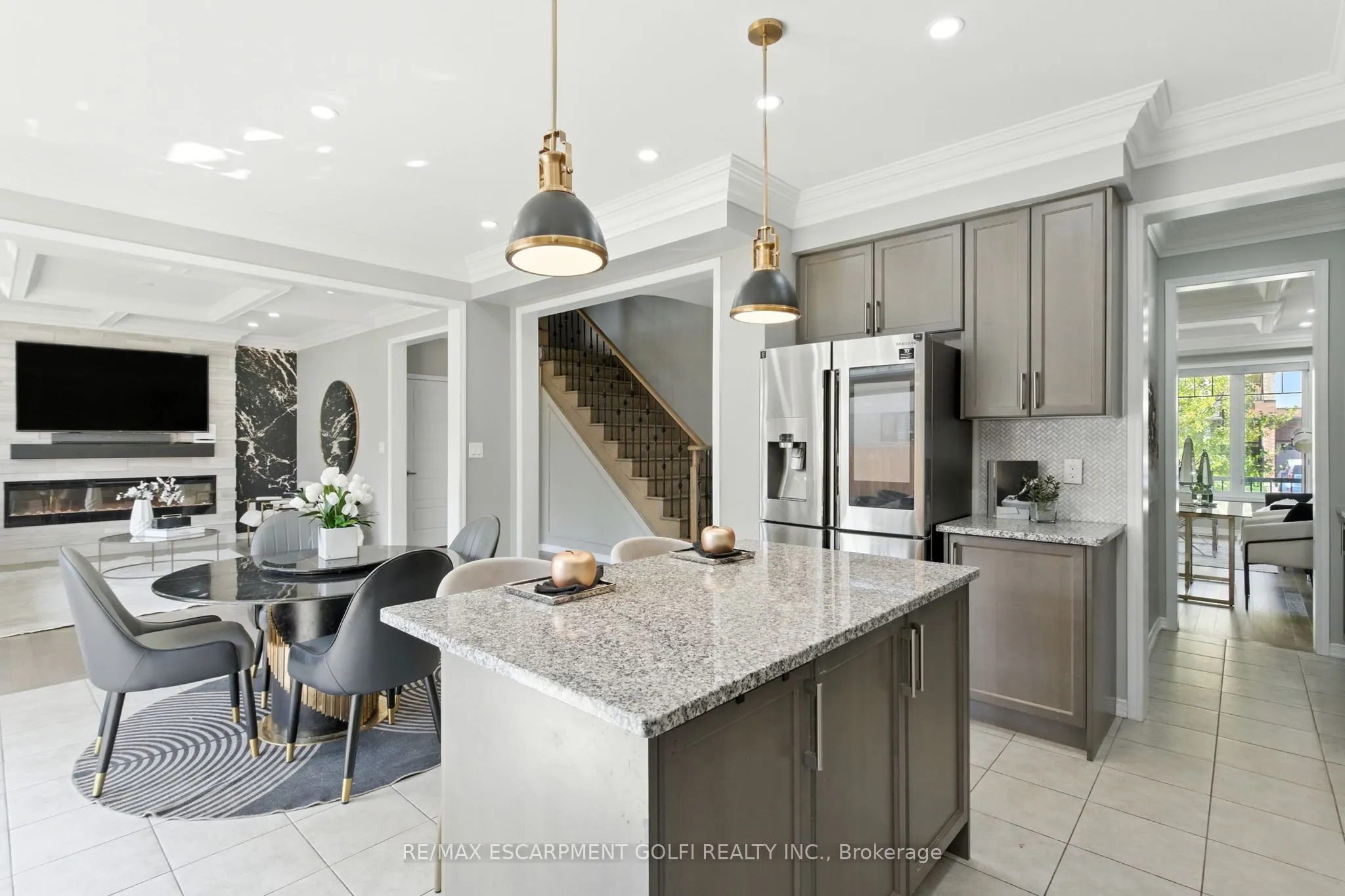 126 CACTUS Crescent