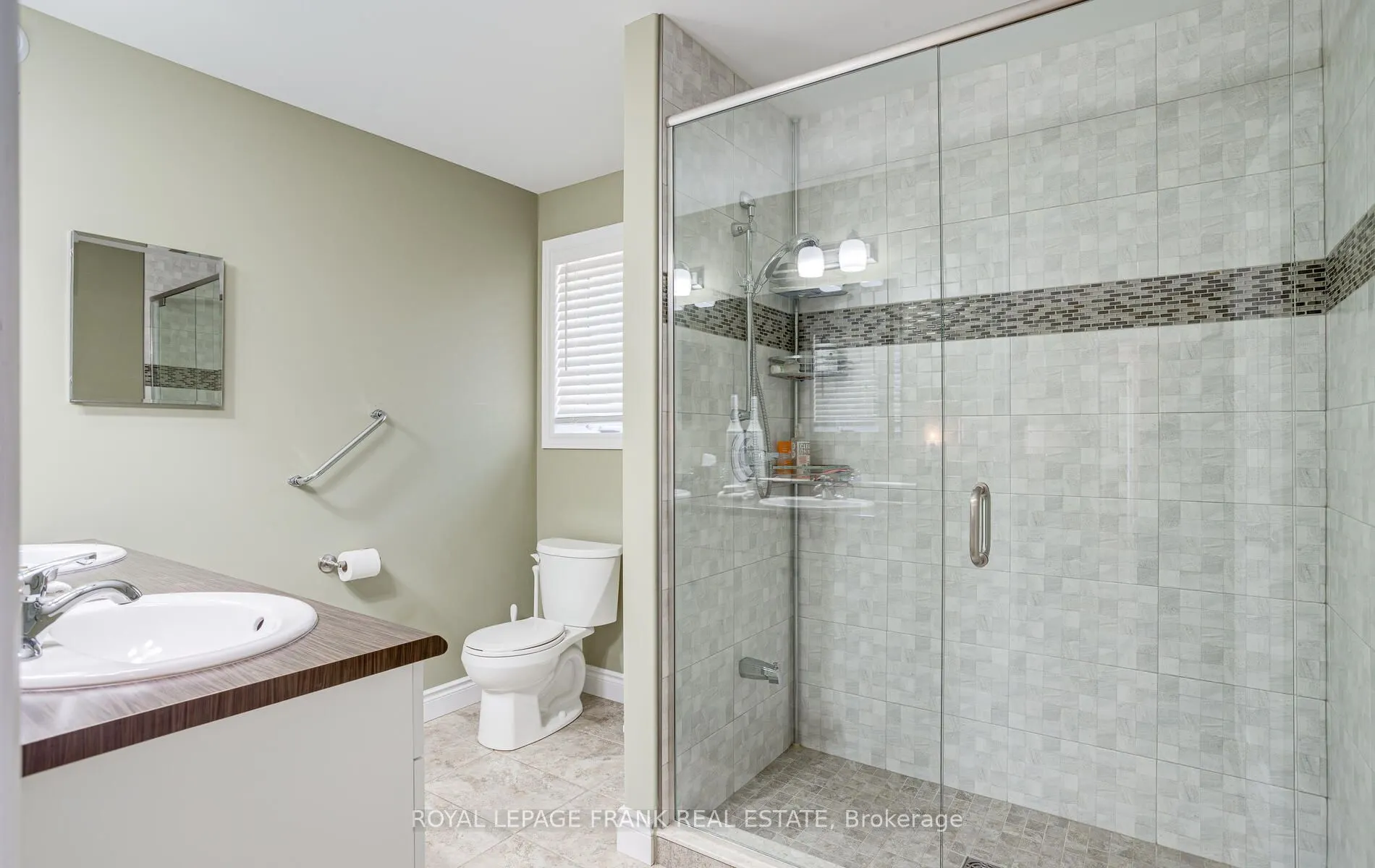 41 Cortland Way