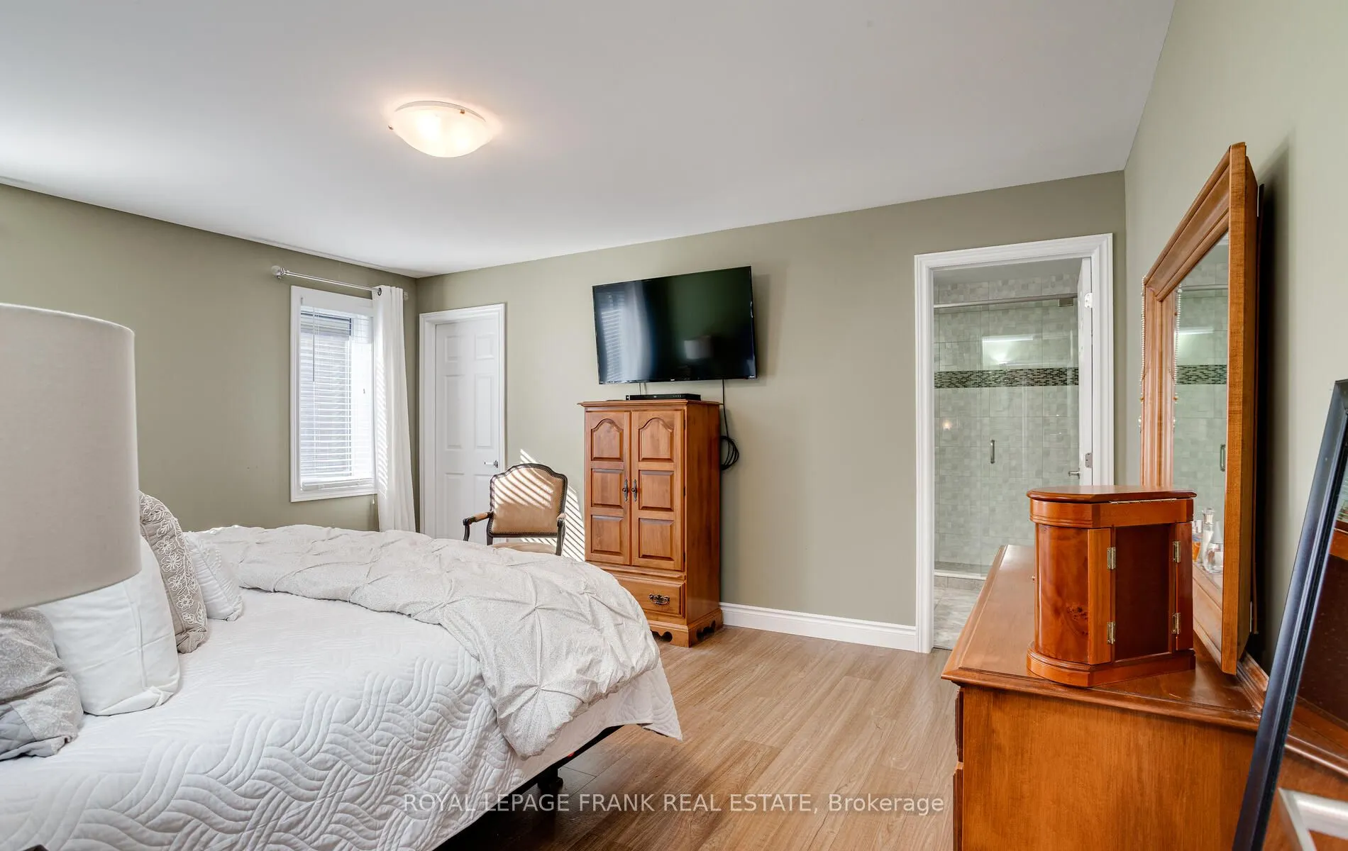 41 Cortland Way