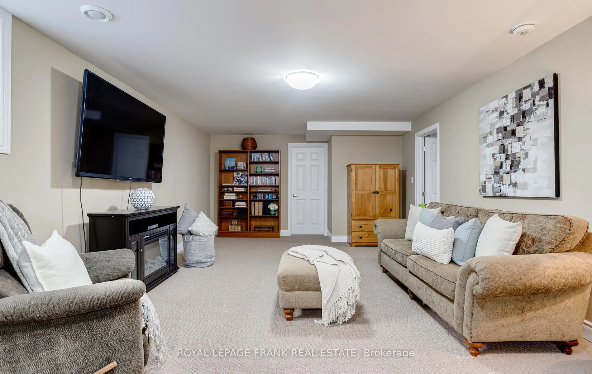 41 Cortland Way