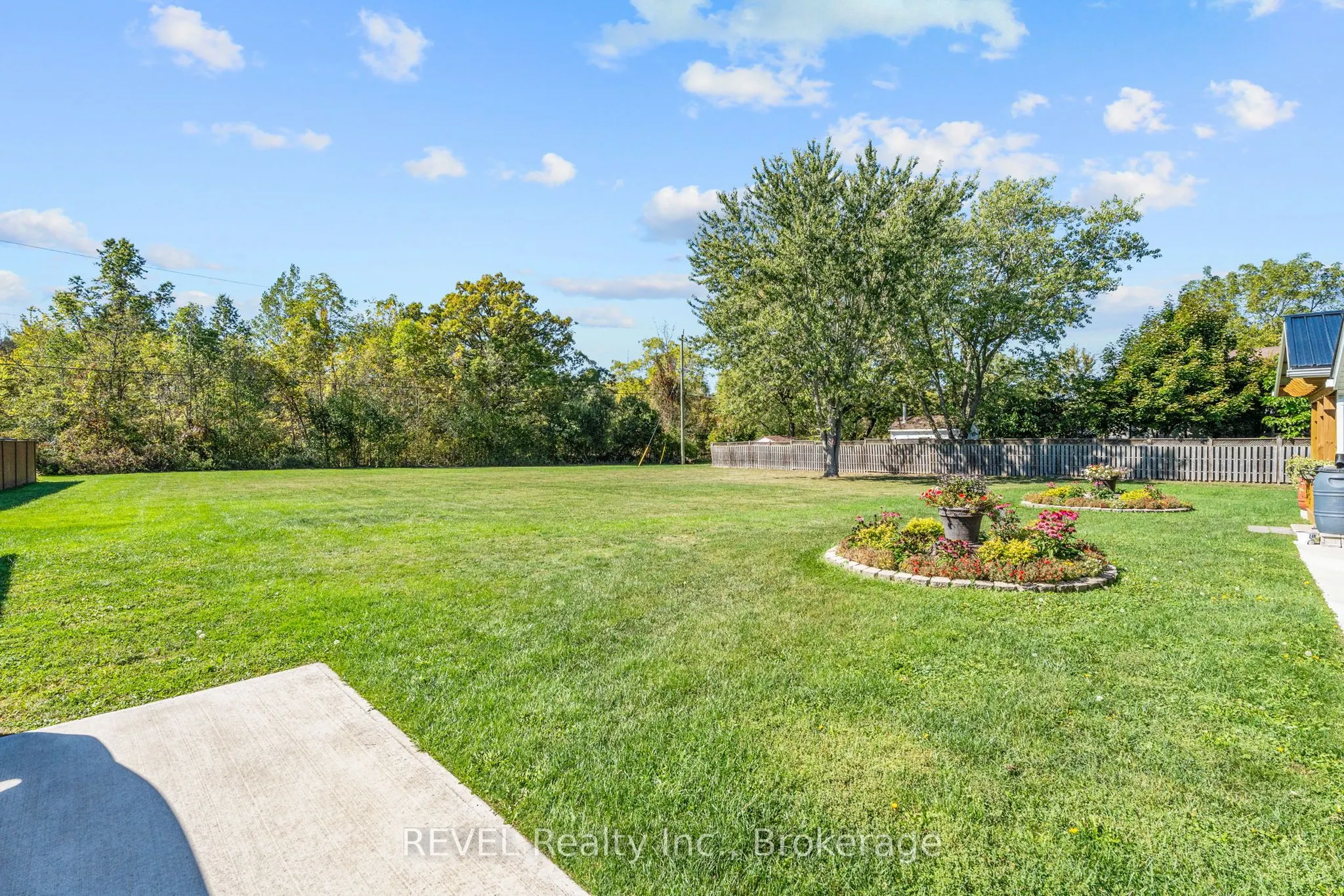 4099 Niagara Parkway
