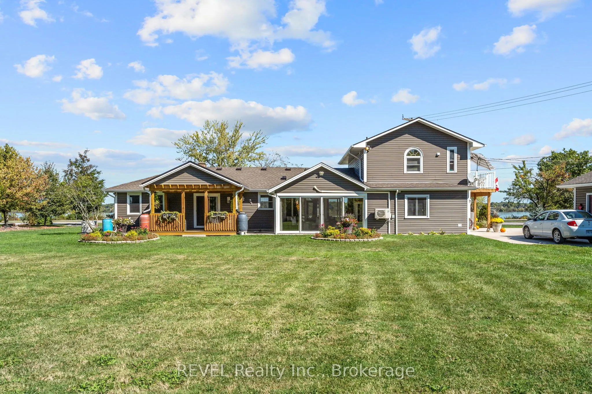 4099 Niagara Parkway