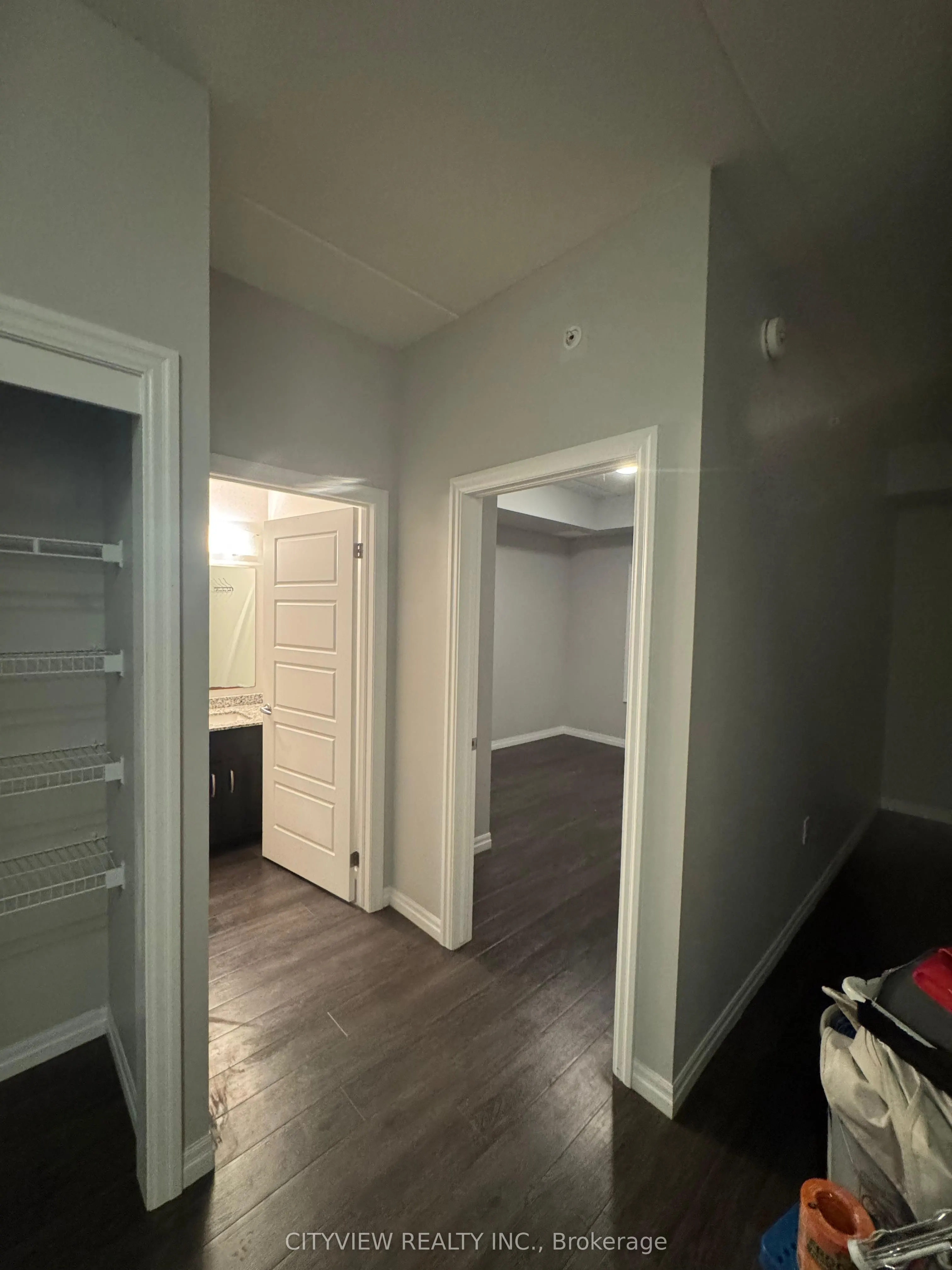 35 Kingsbury Square, #303