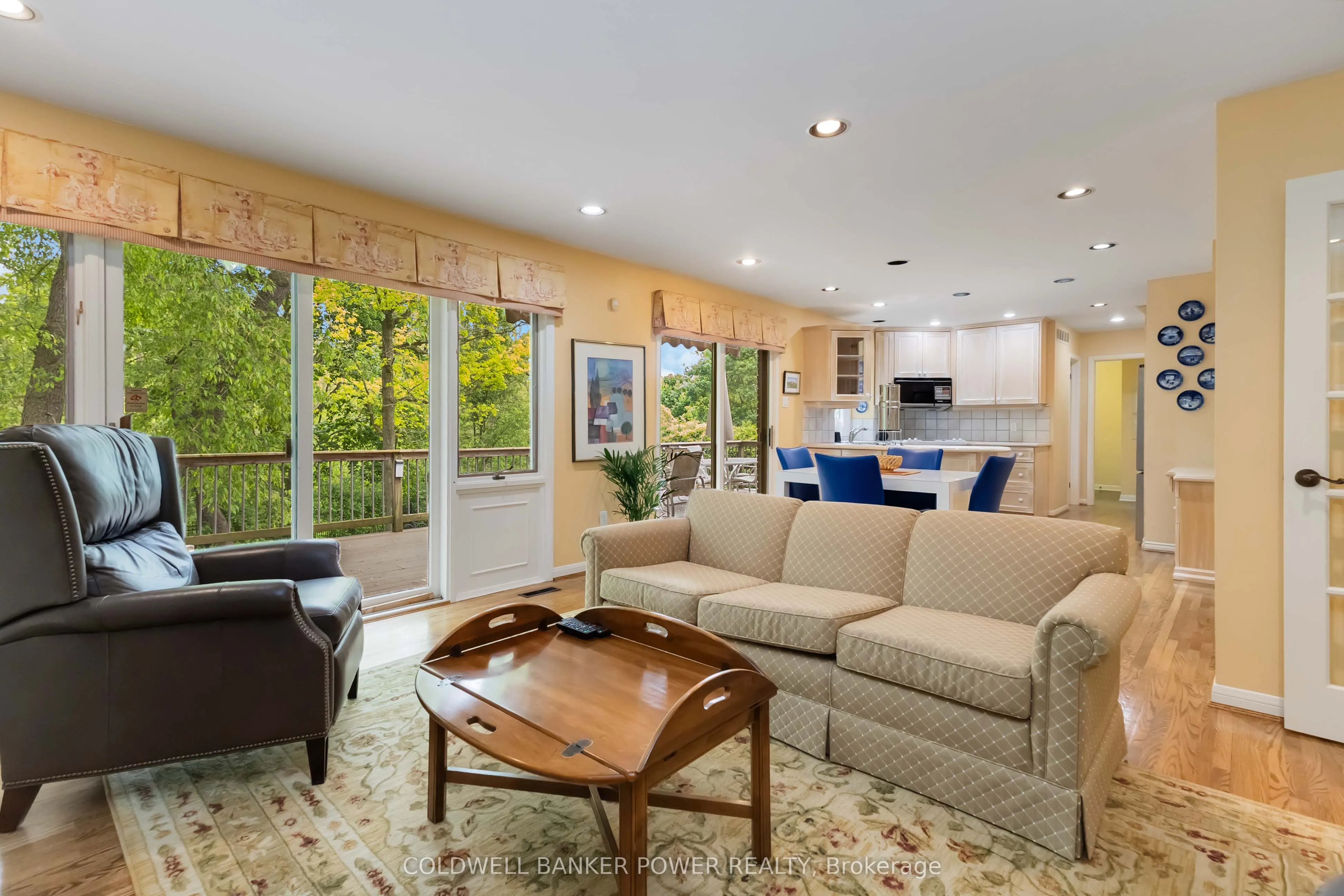 41 Hampton Crescent
