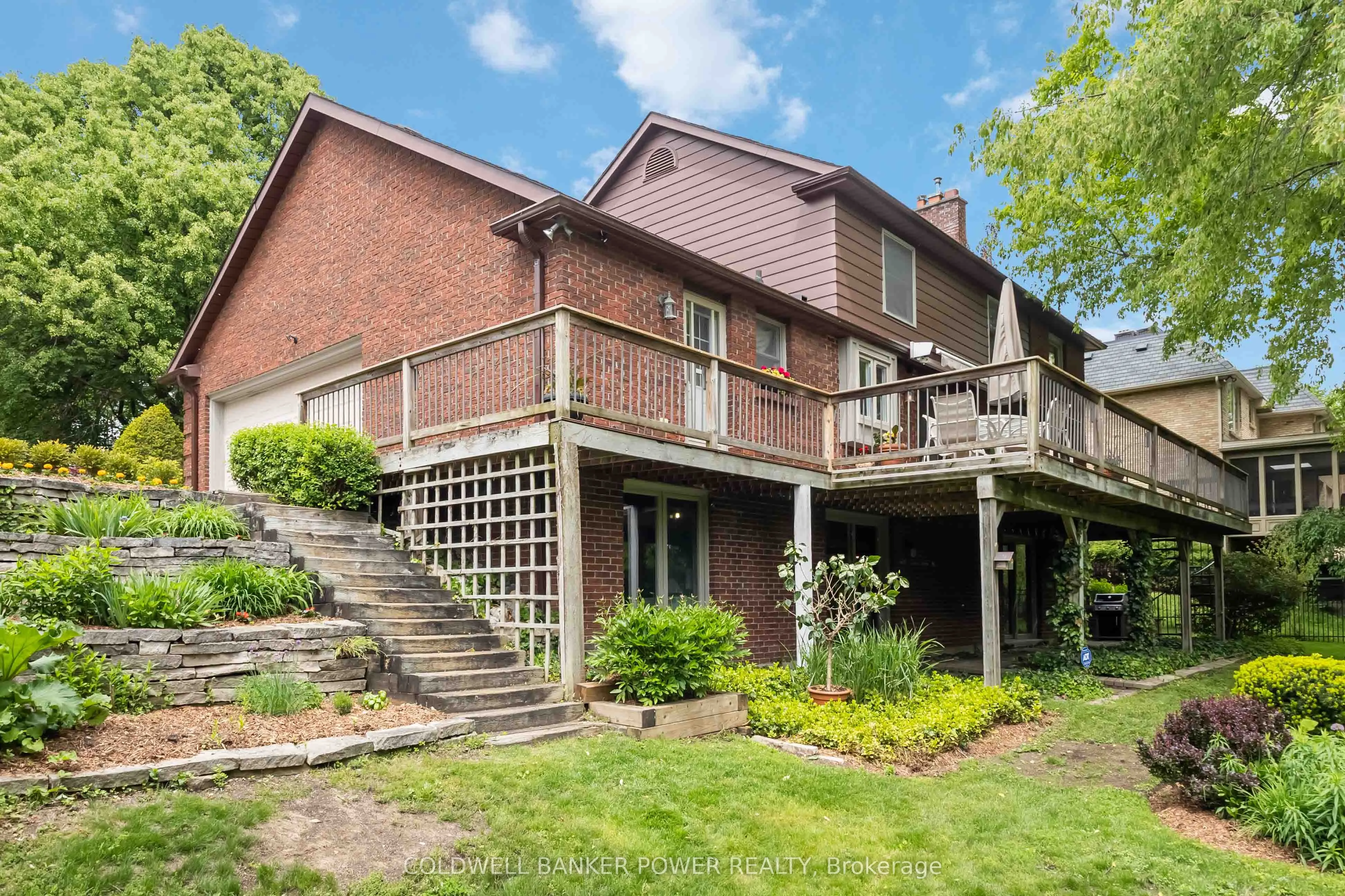 41 Hampton Crescent