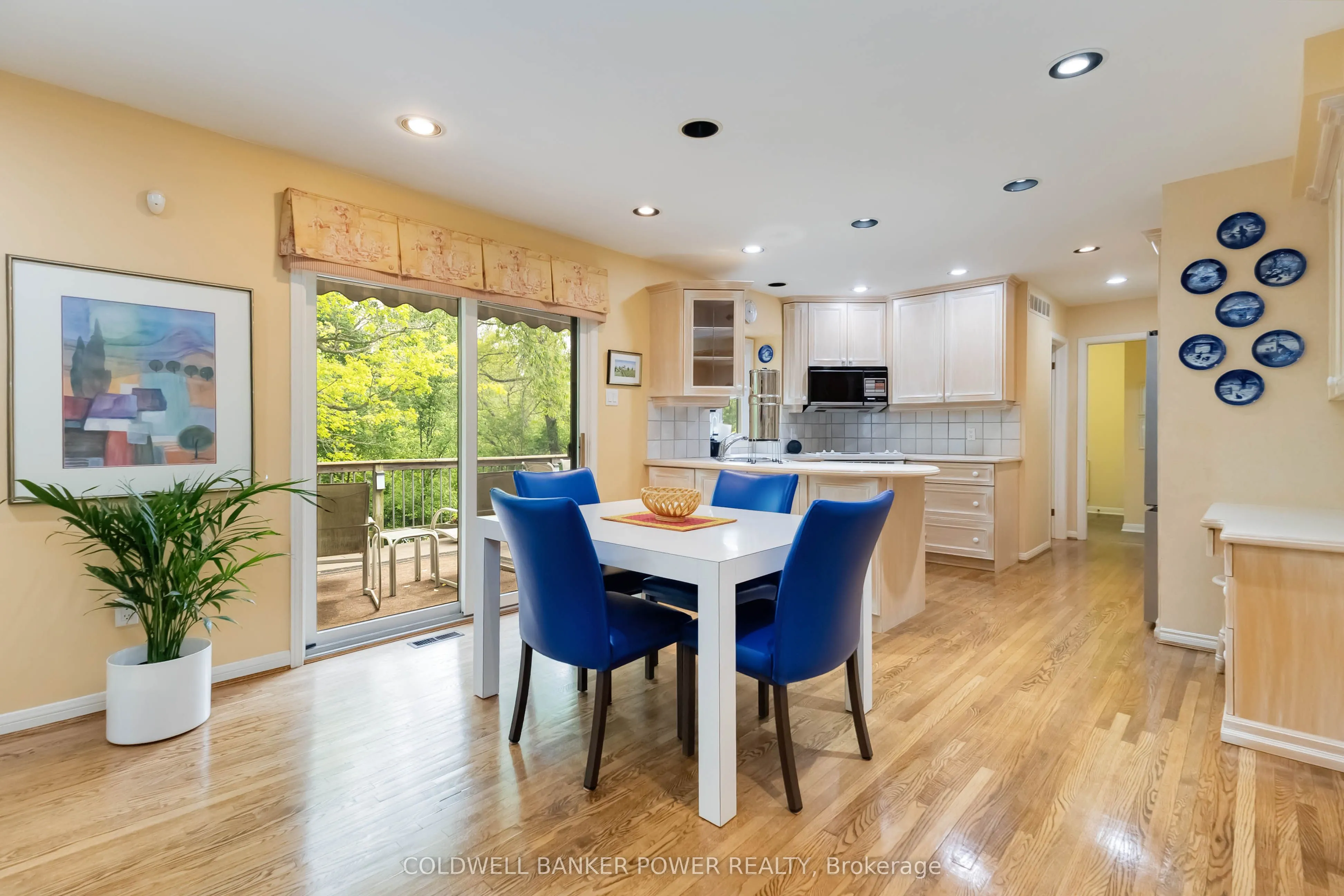 41 Hampton Crescent