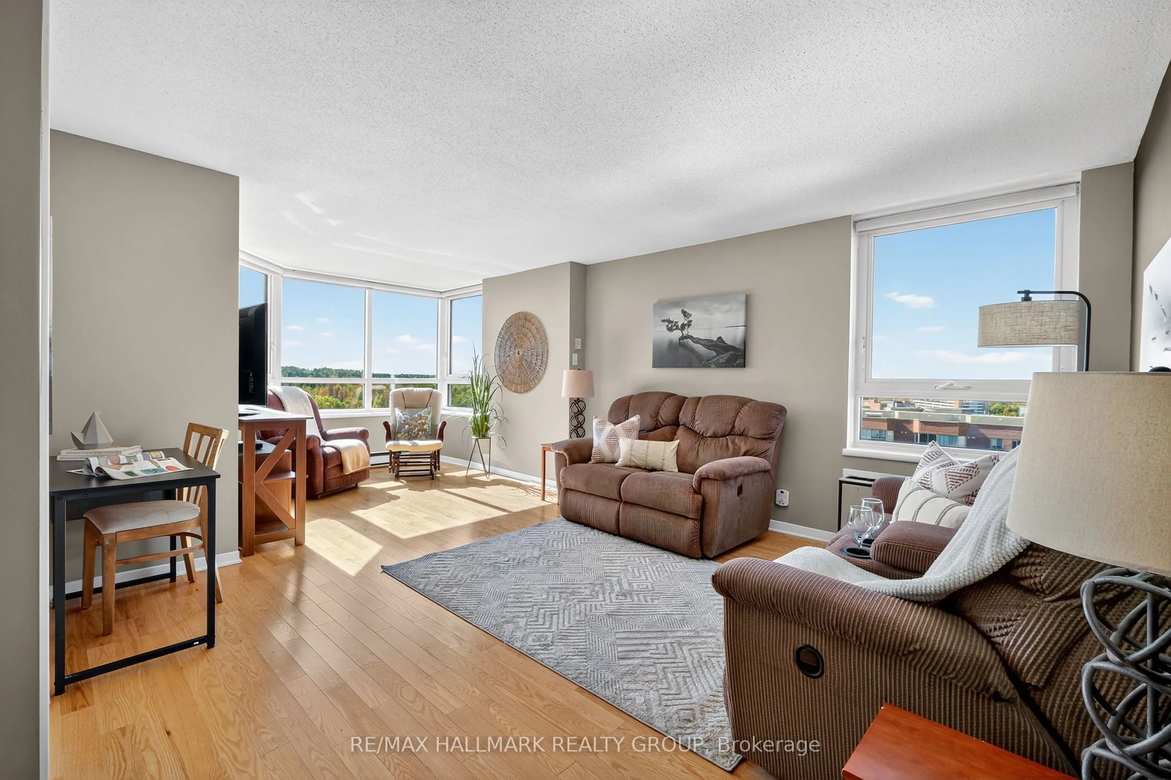 80 Sandcastle Drive, #1207
