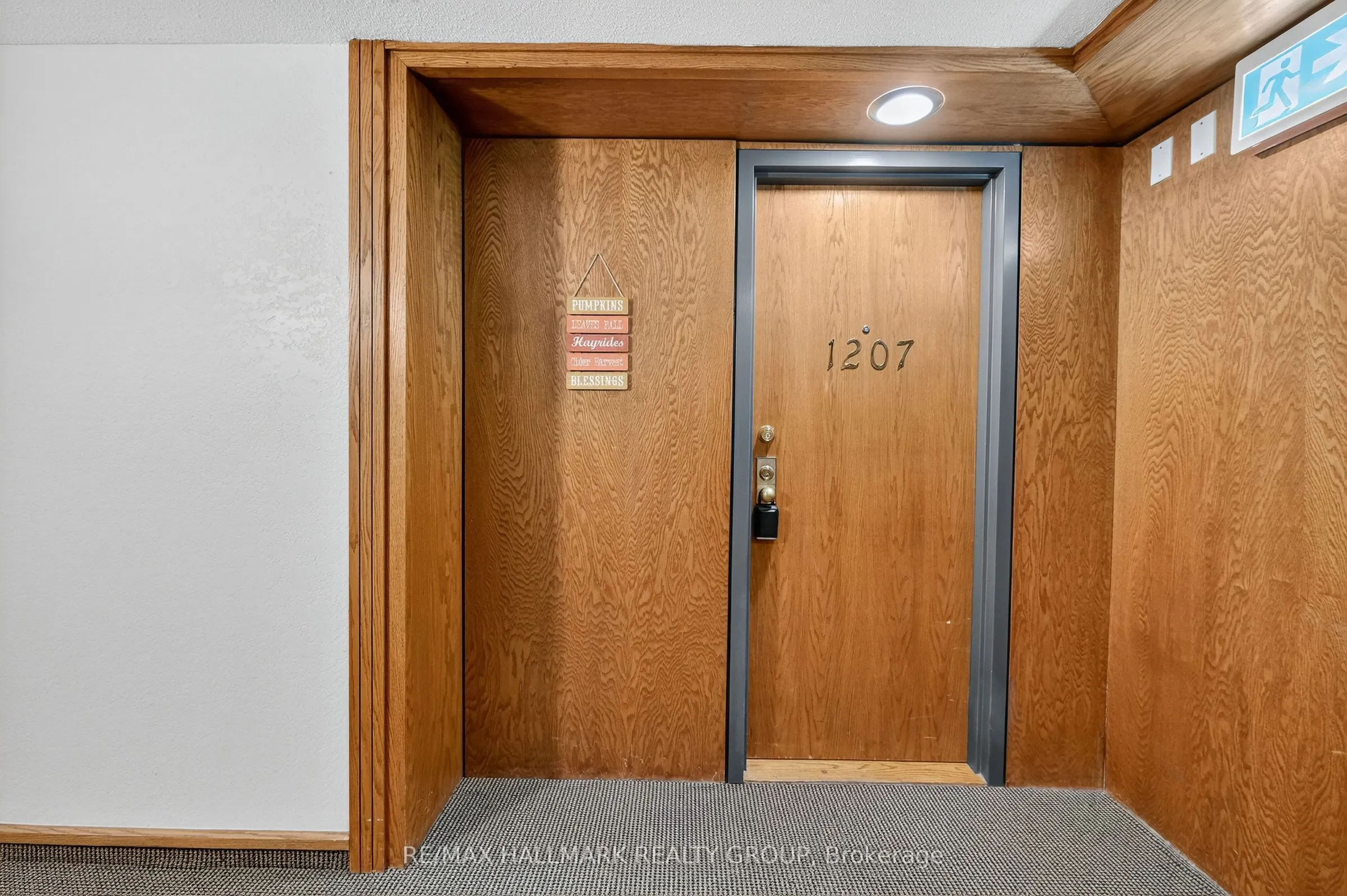 80 Sandcastle Drive, #1207