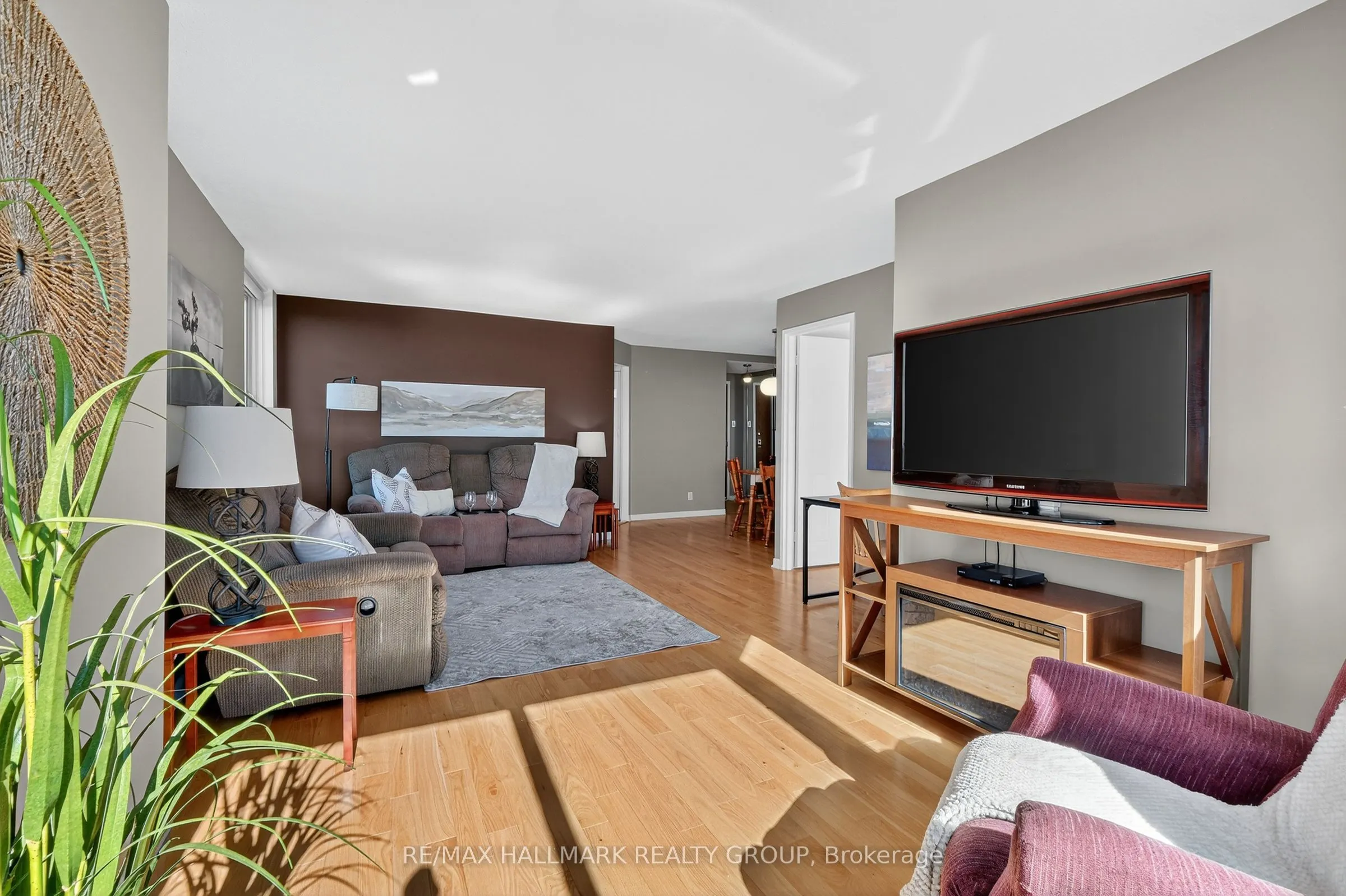 80 Sandcastle Drive, #1207