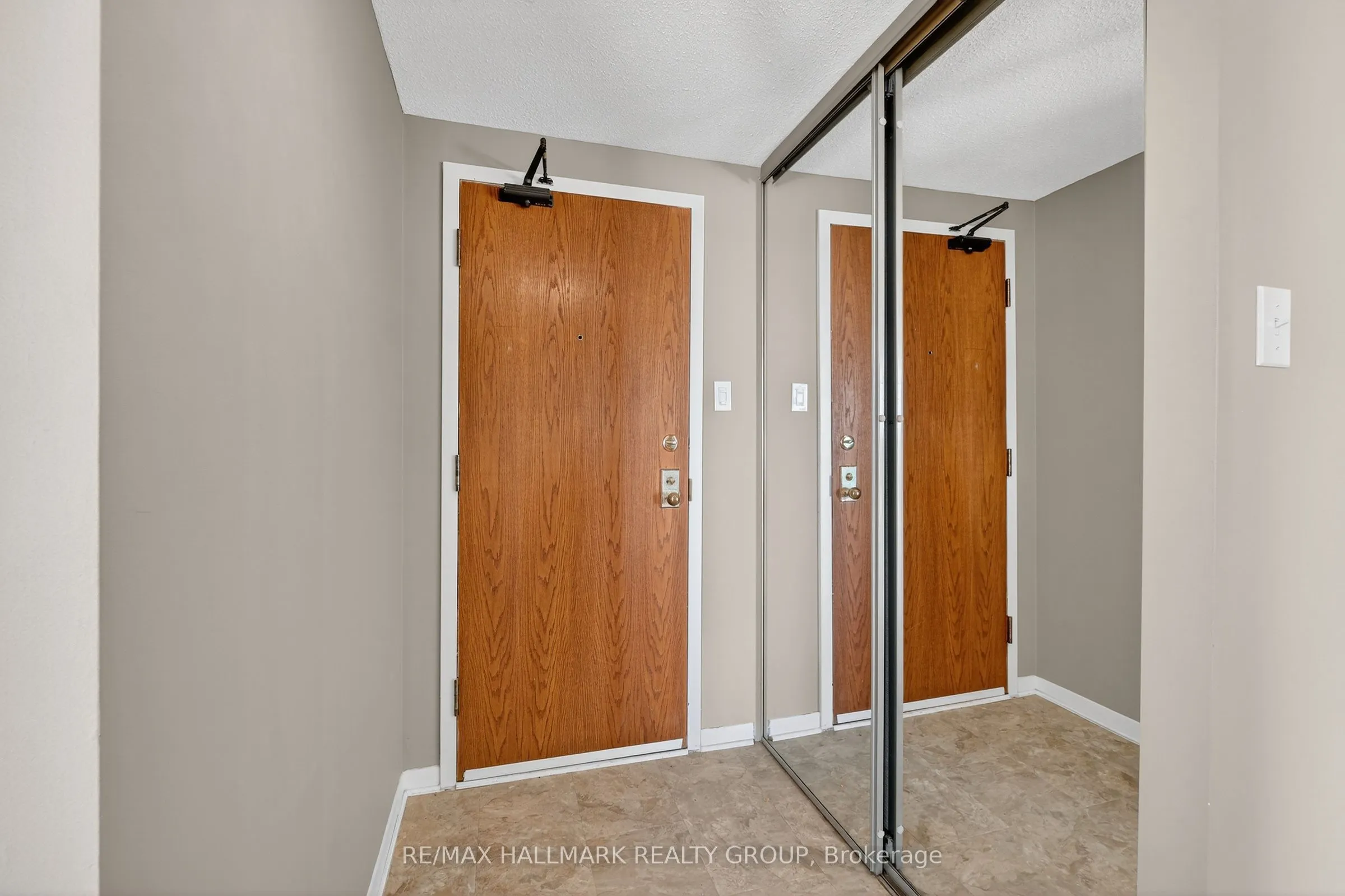 80 Sandcastle Drive, #1207