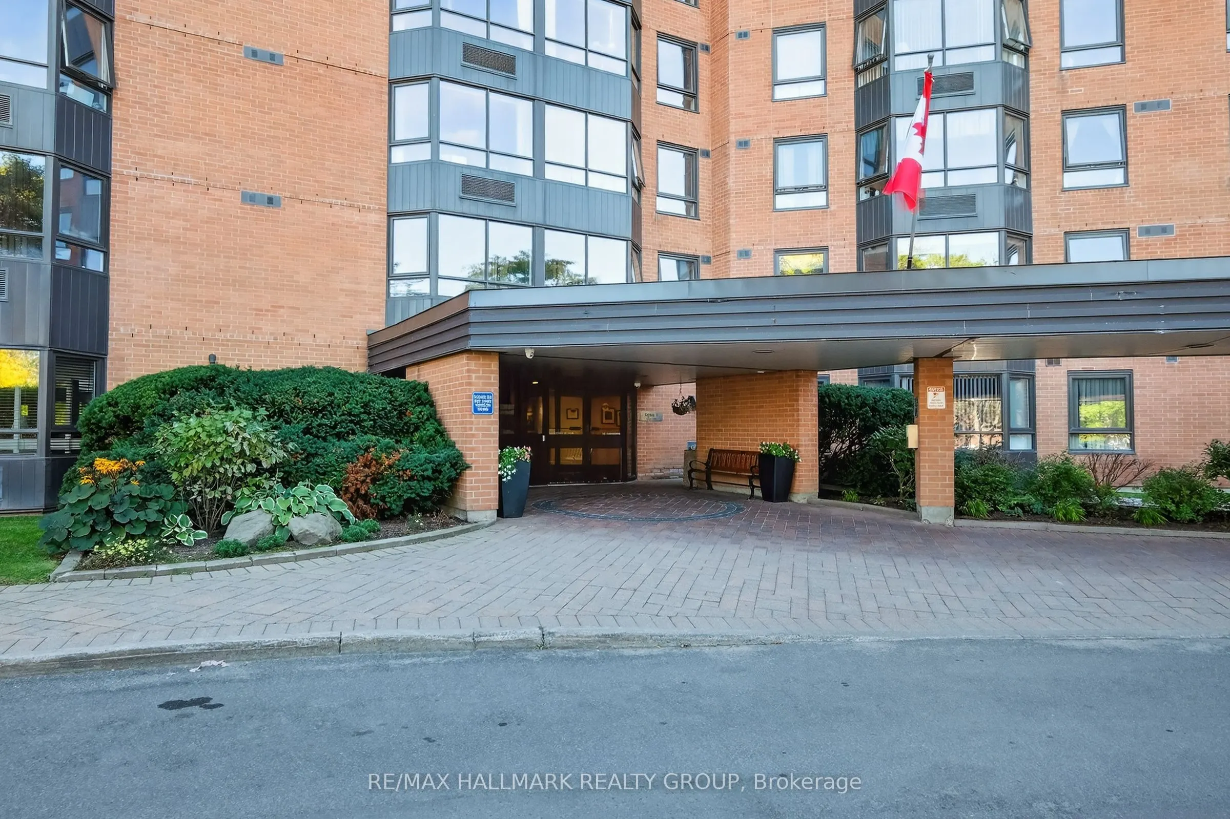 80 Sandcastle Drive, #1207