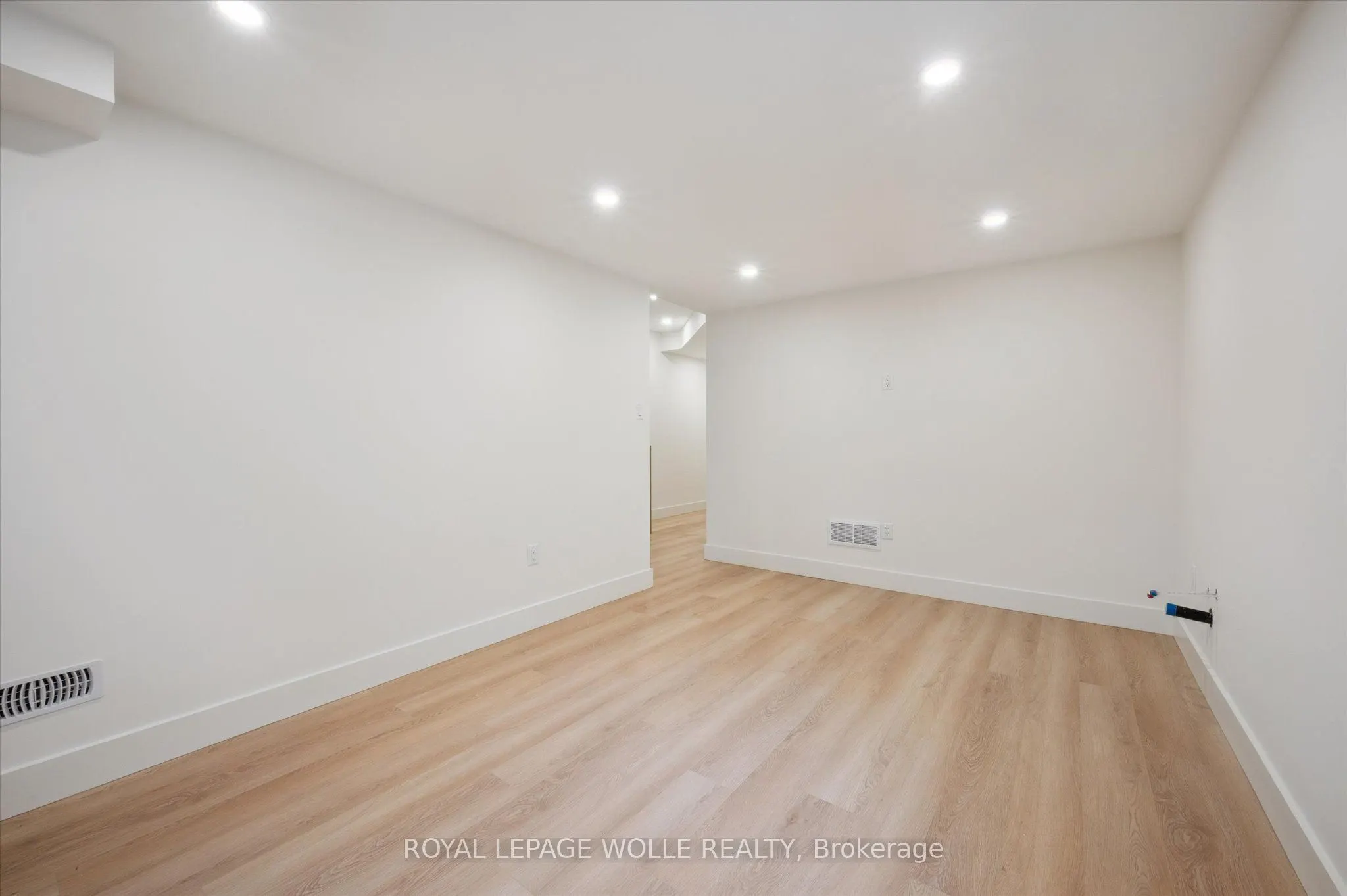 548 Peach Blossom Court