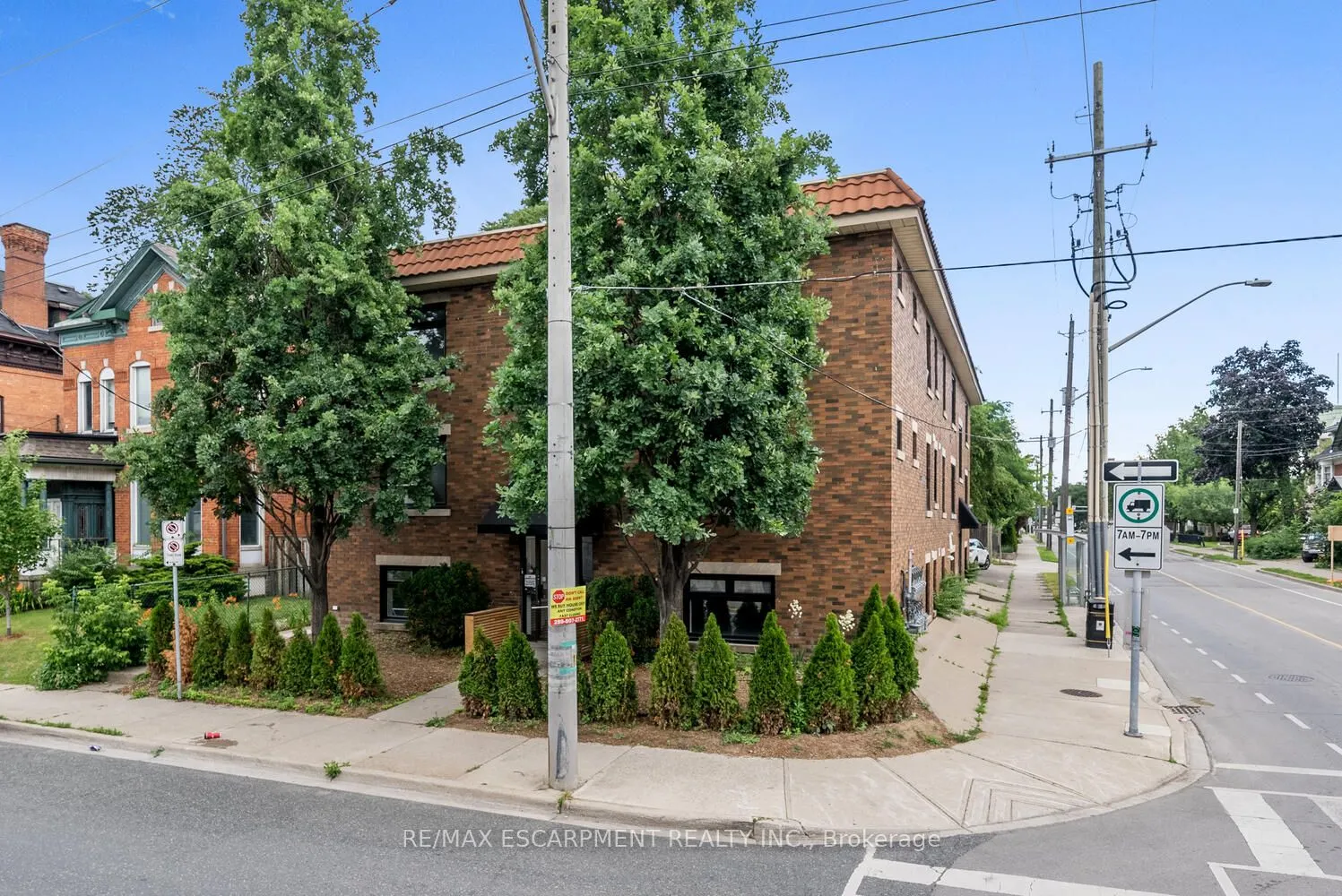 127 Victoria Avenue S, #6