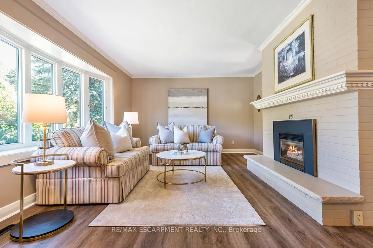 97 Ellis Crescent S