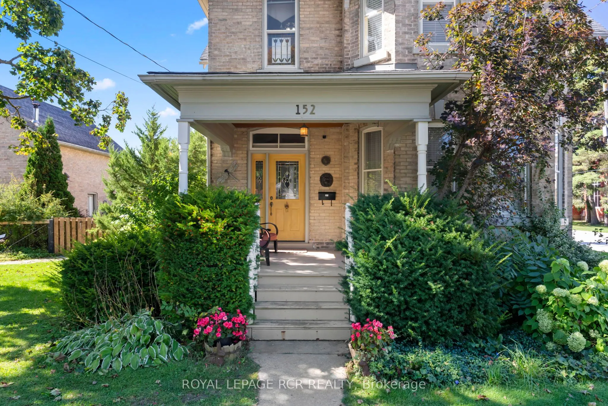 152 2nd Avenue SW