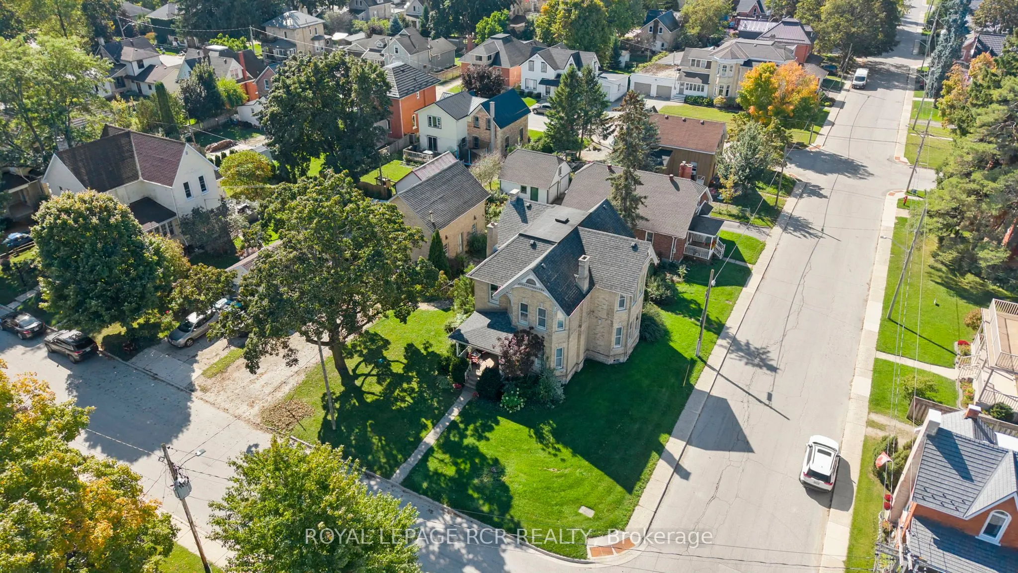 152 2nd Avenue SW