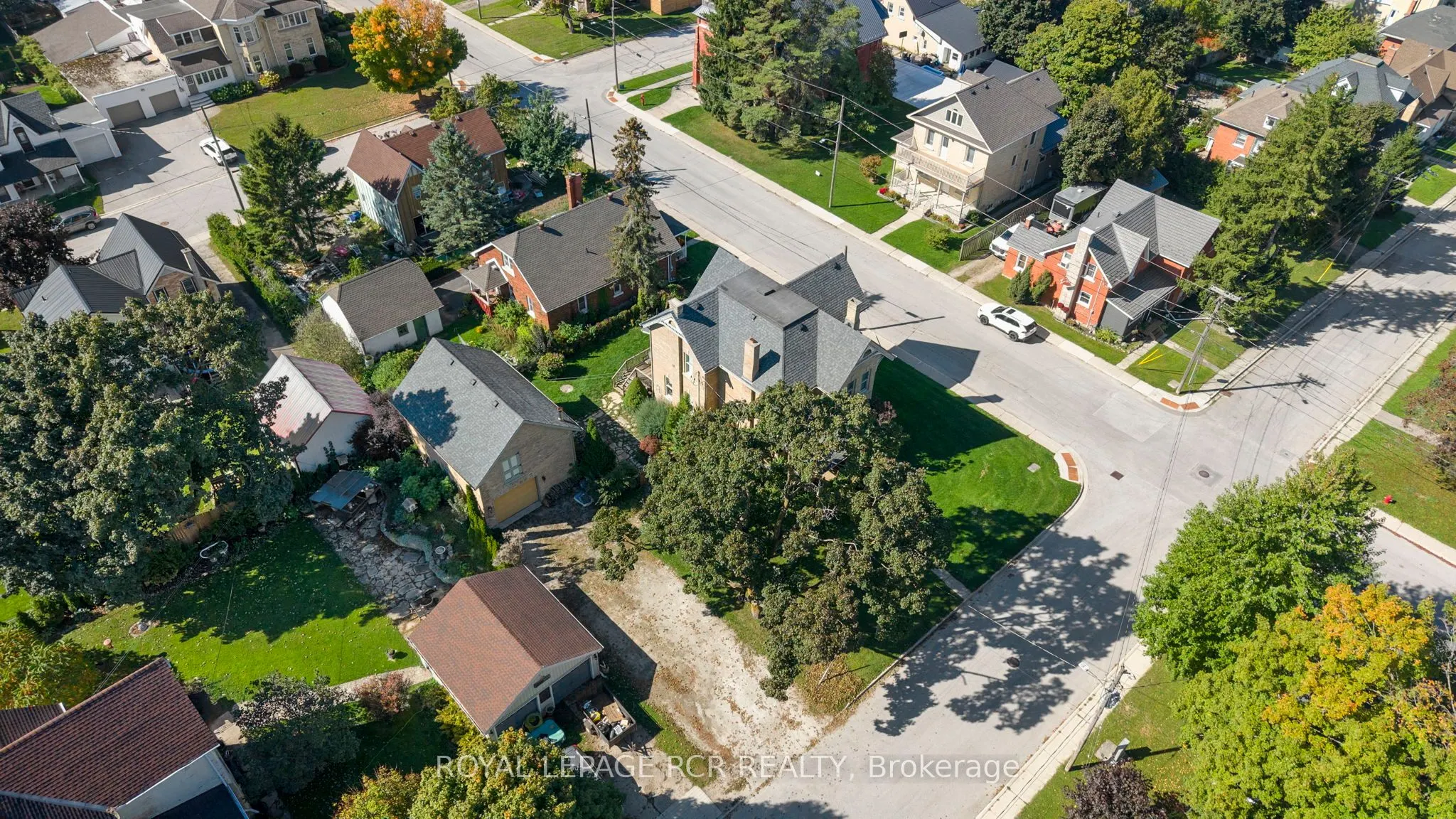 152 2nd Avenue SW