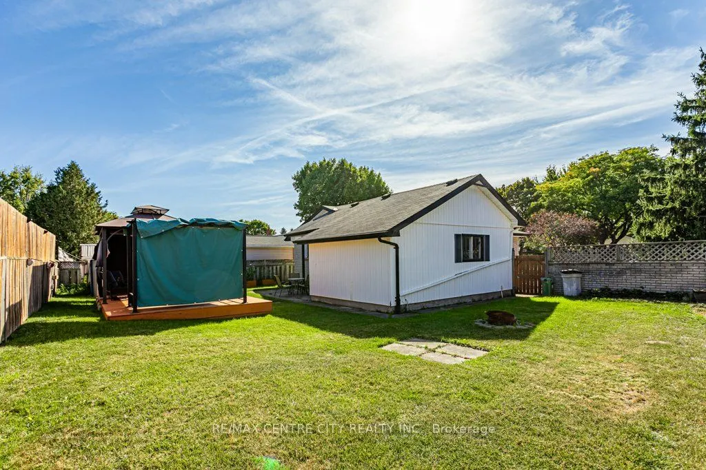 76 Fitzroy Place
