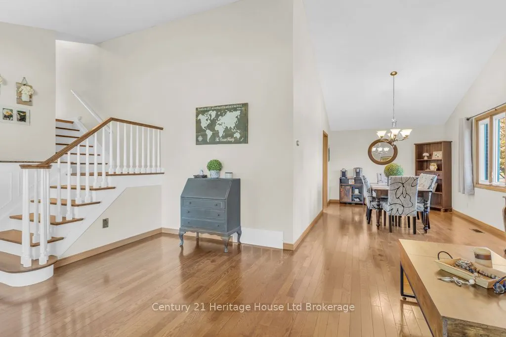 4 Demeyere Avenue