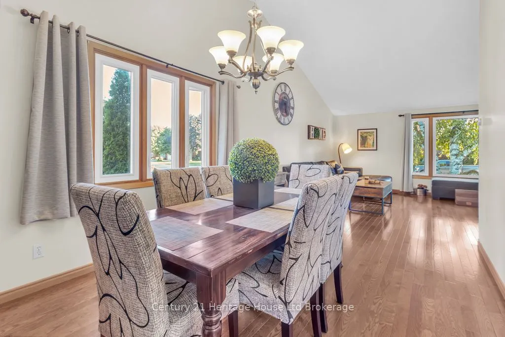 4 Demeyere Avenue