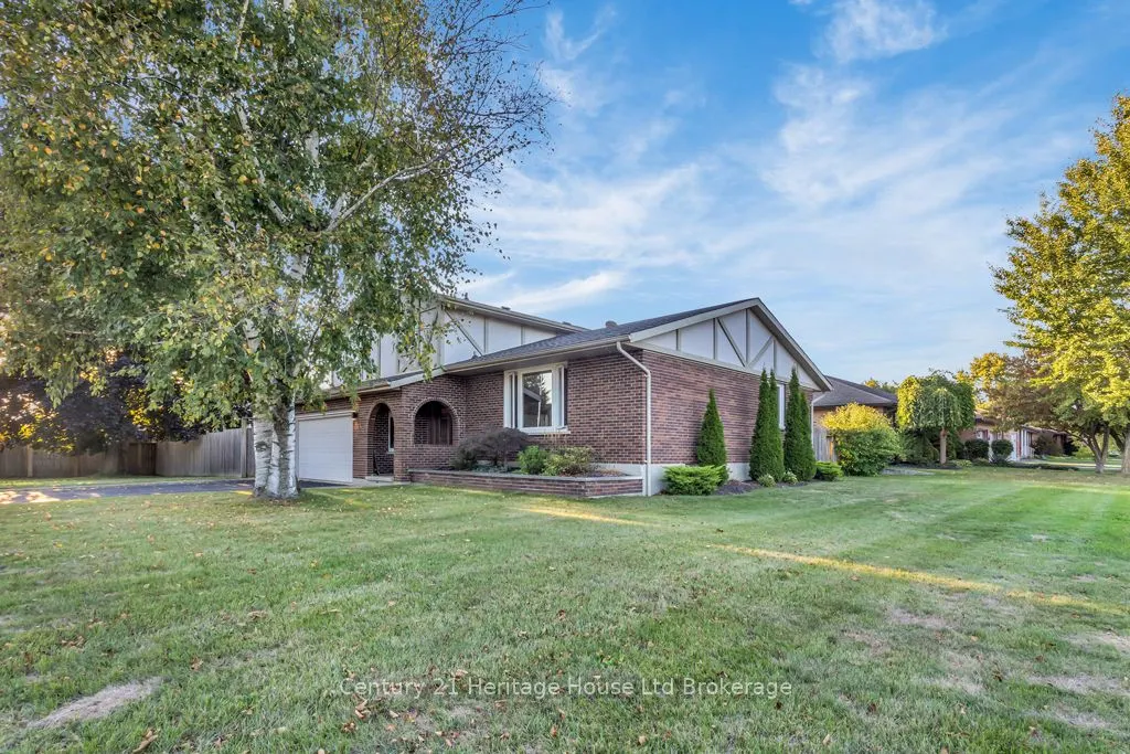 4 Demeyere Avenue
