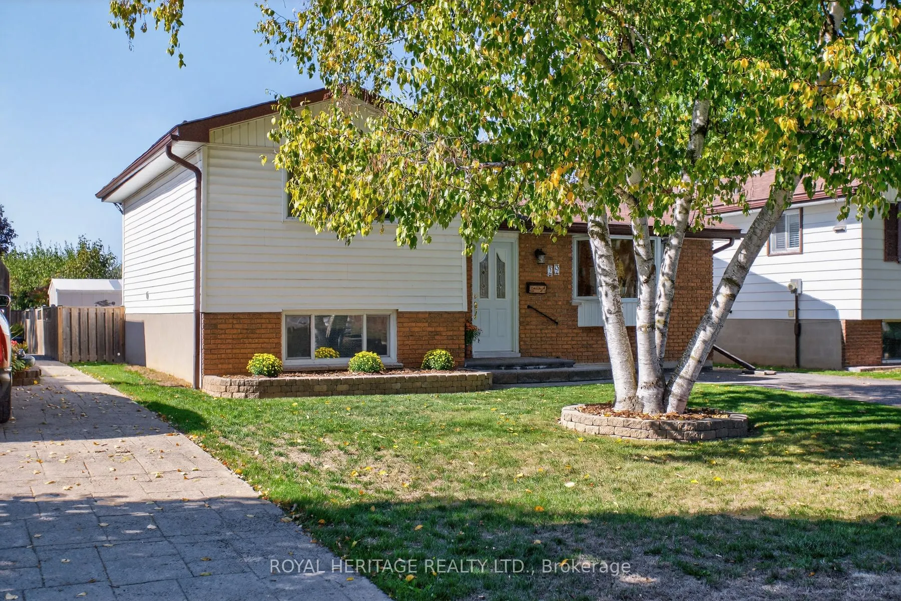 29 Rideau Crescent