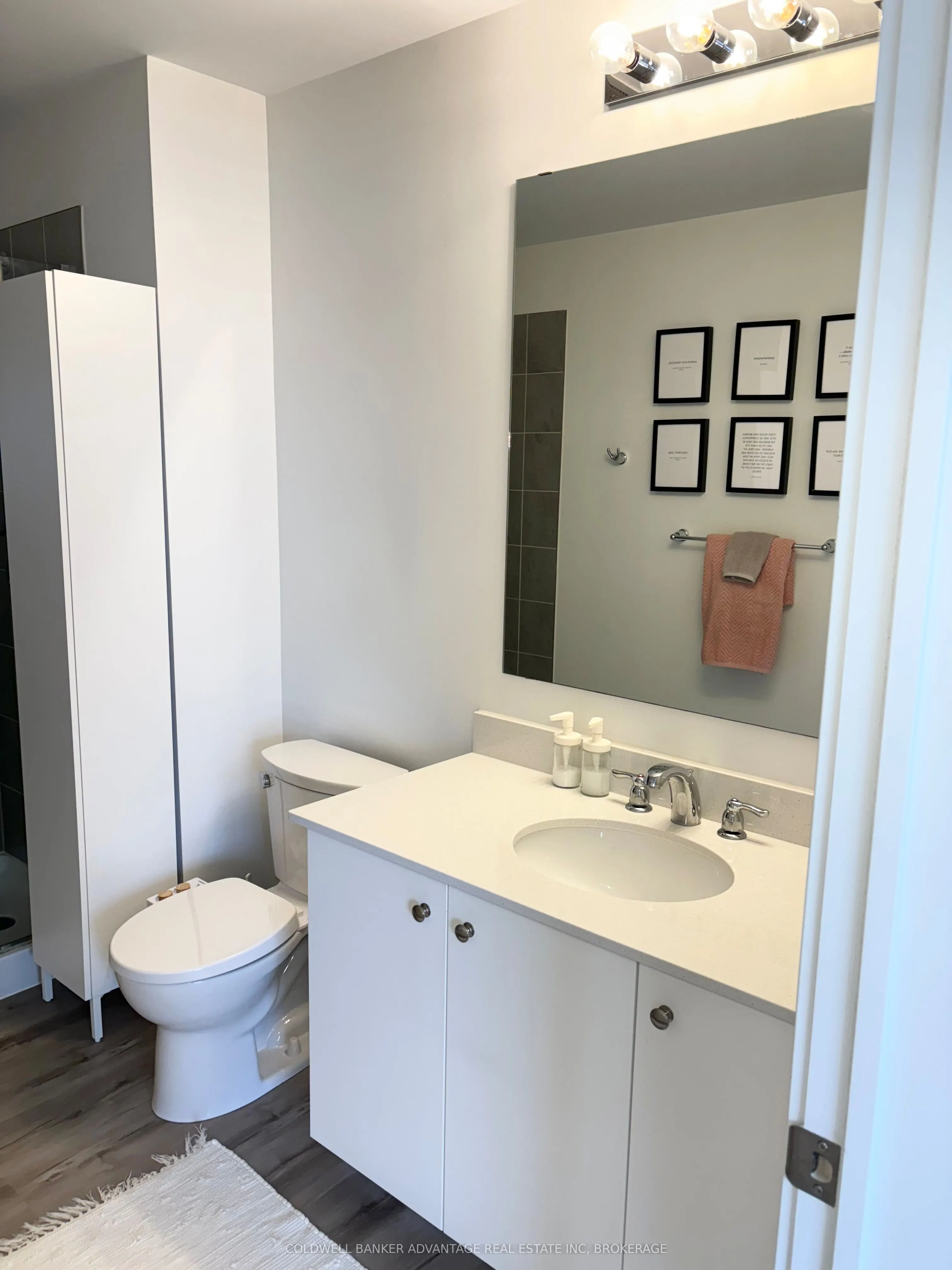 243 NORTHFIELD Drive, #612