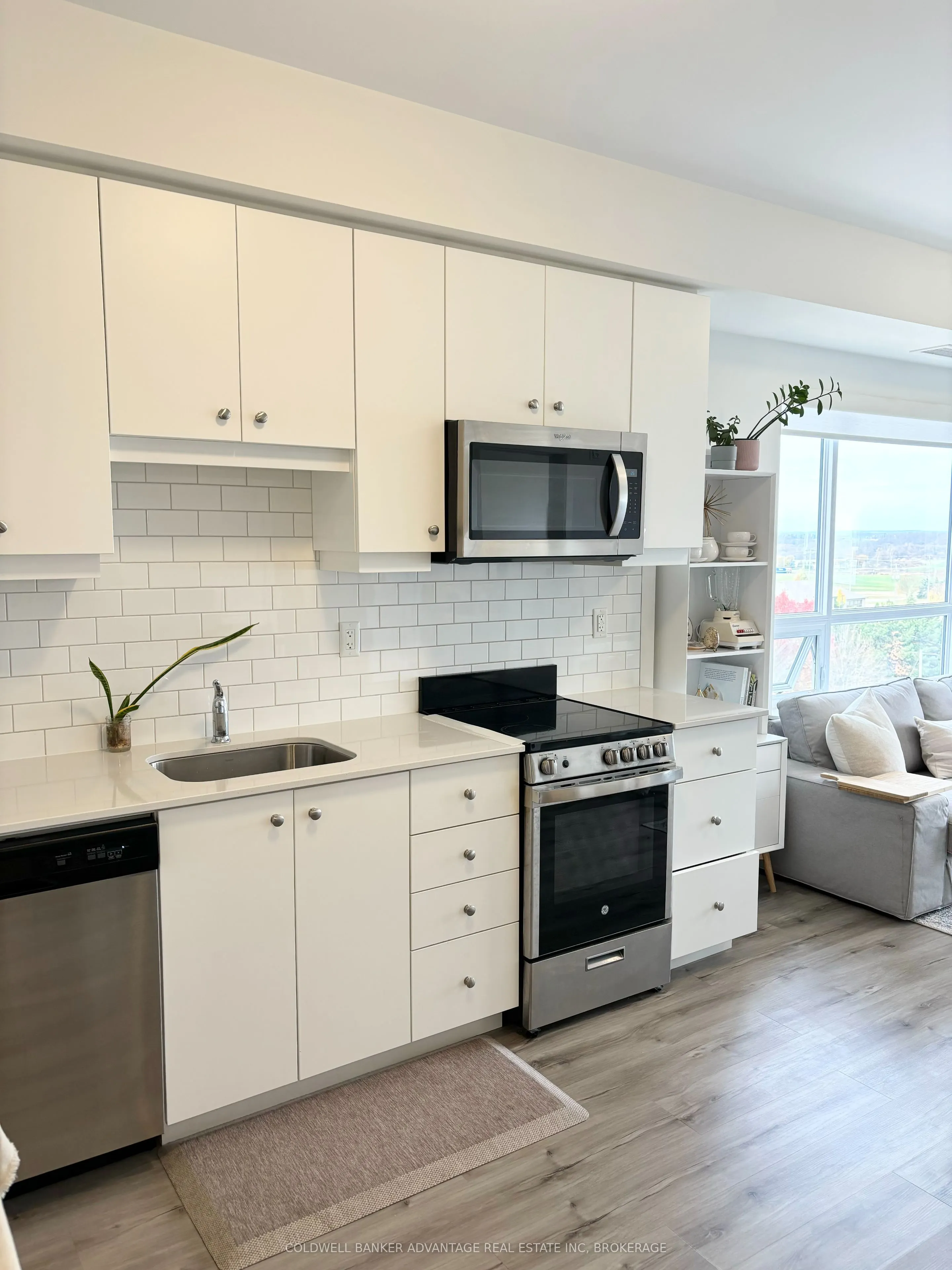 243 NORTHFIELD Drive, #612