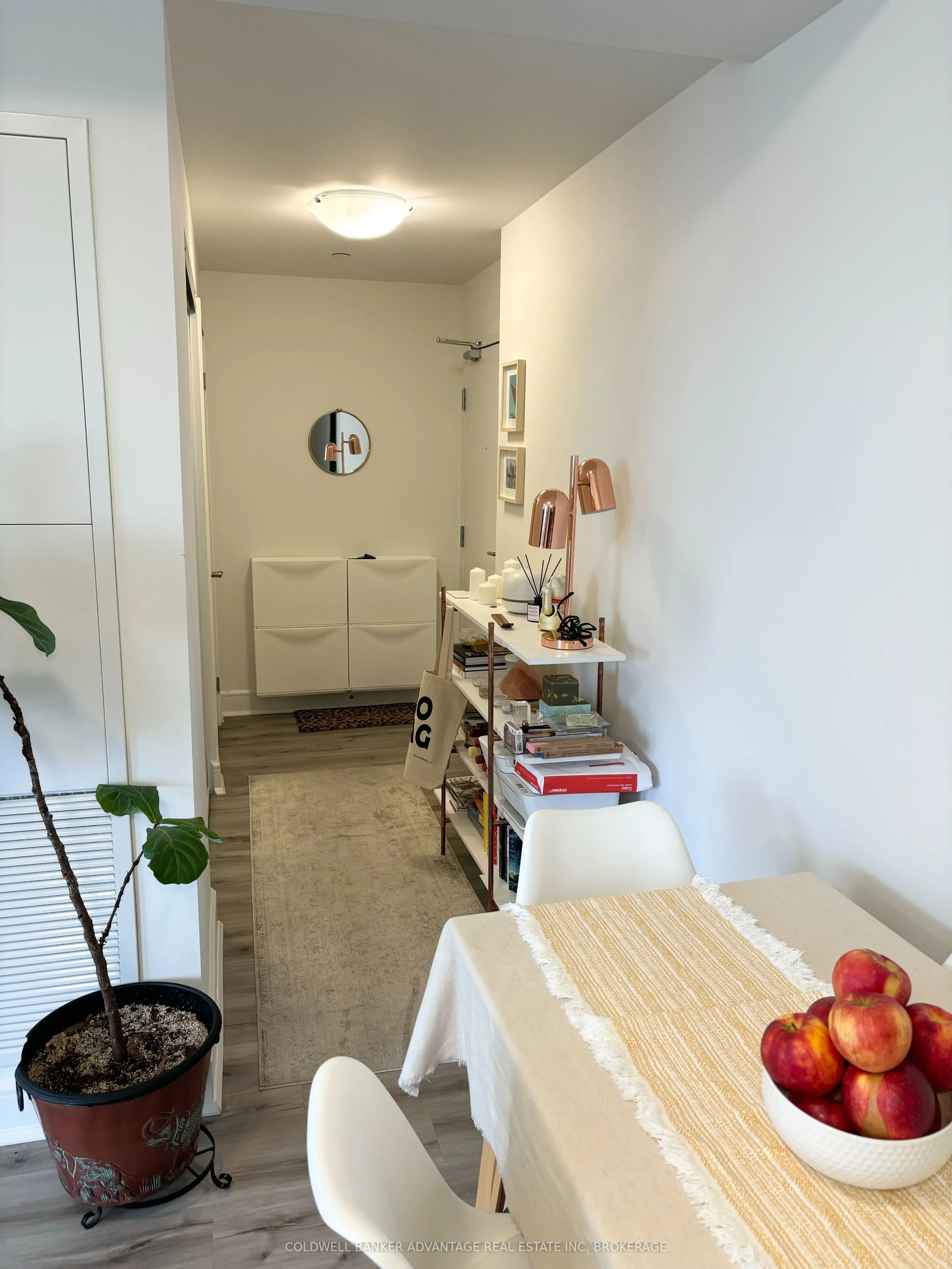 243 NORTHFIELD Drive, #612