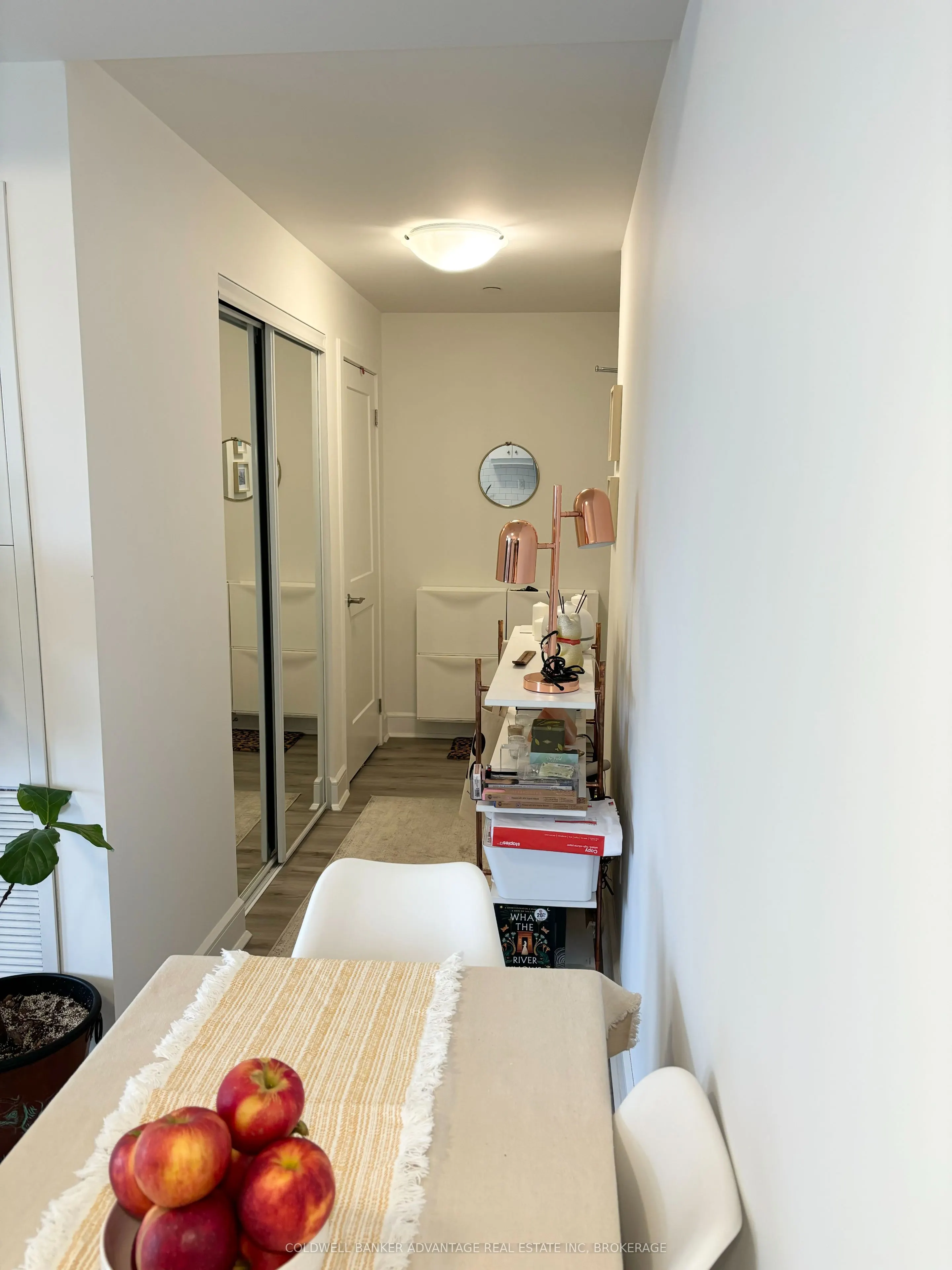 243 NORTHFIELD Drive, #612